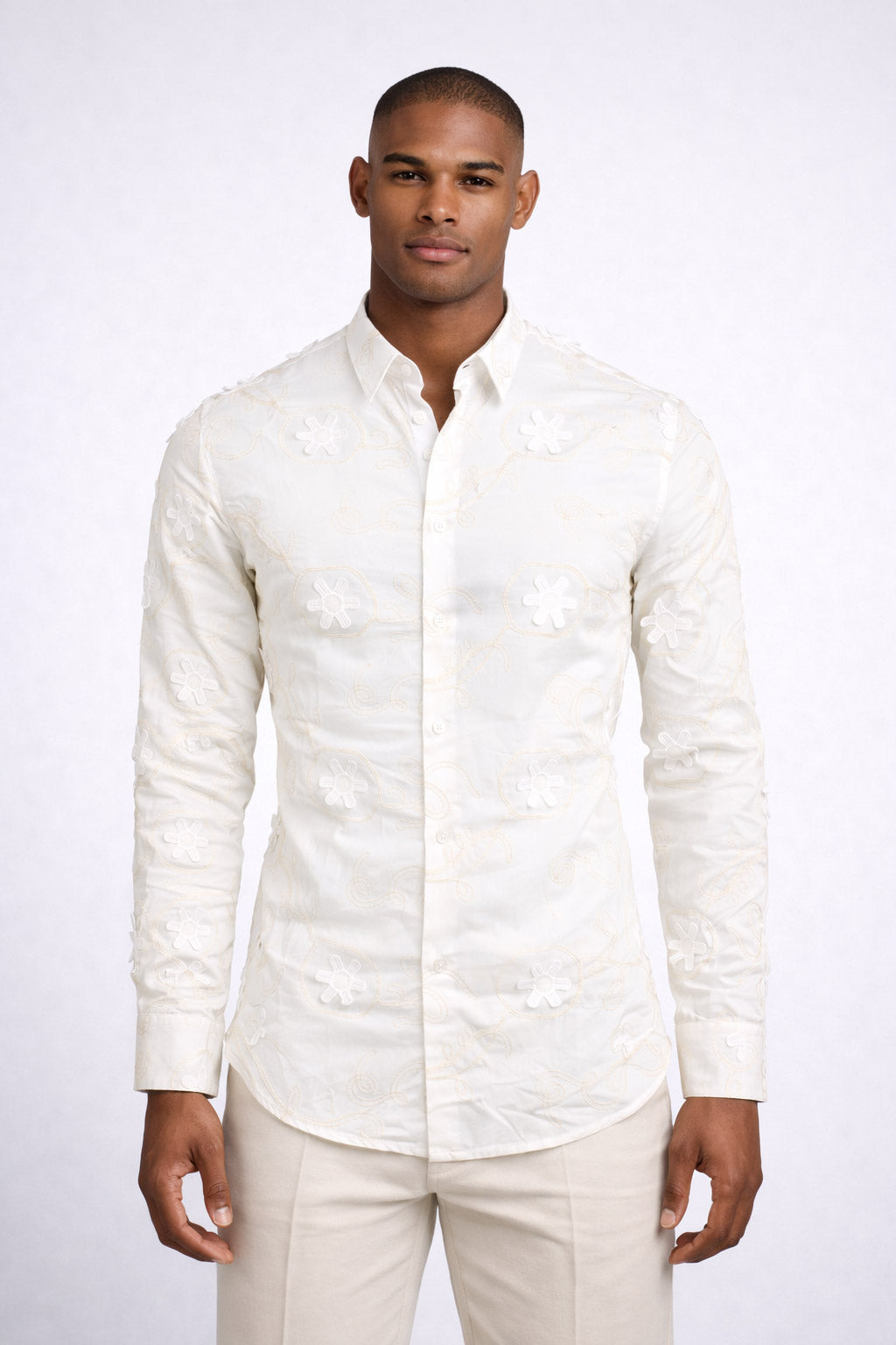 Camicia uomo ricami e fiori applicati slim fit cotone