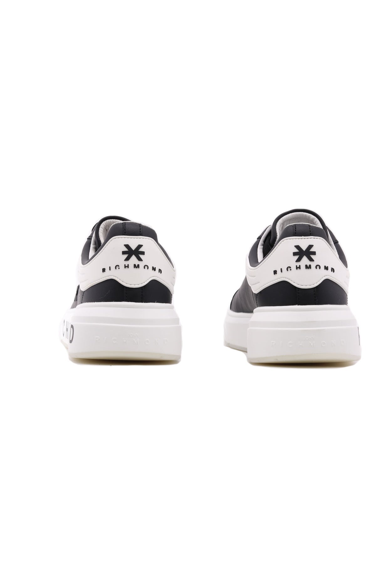 Sneaker Uomo in Pelle con Suola Logata