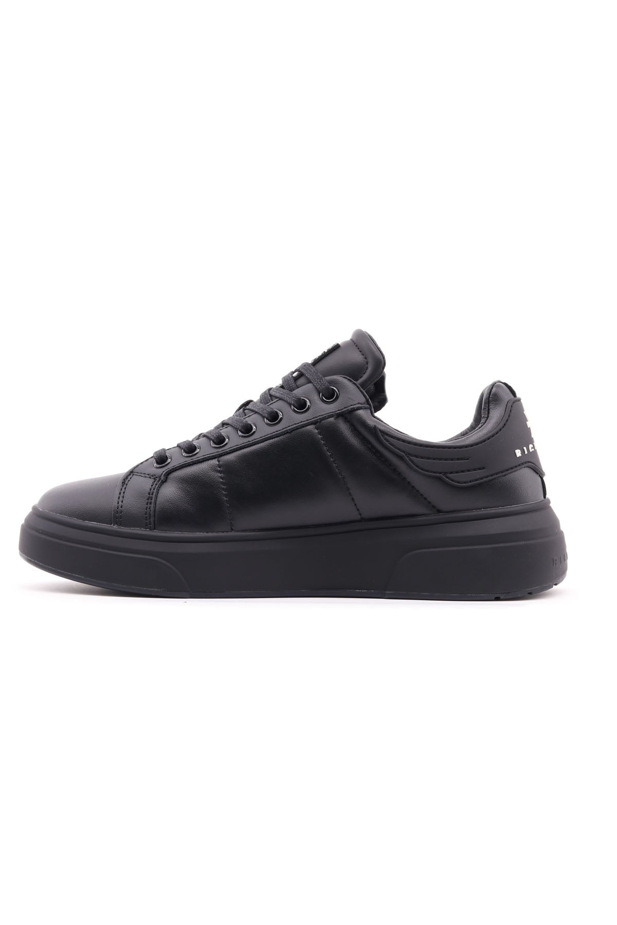 Sneakers Uomo in Pelle con Placchetta Metallica Logata