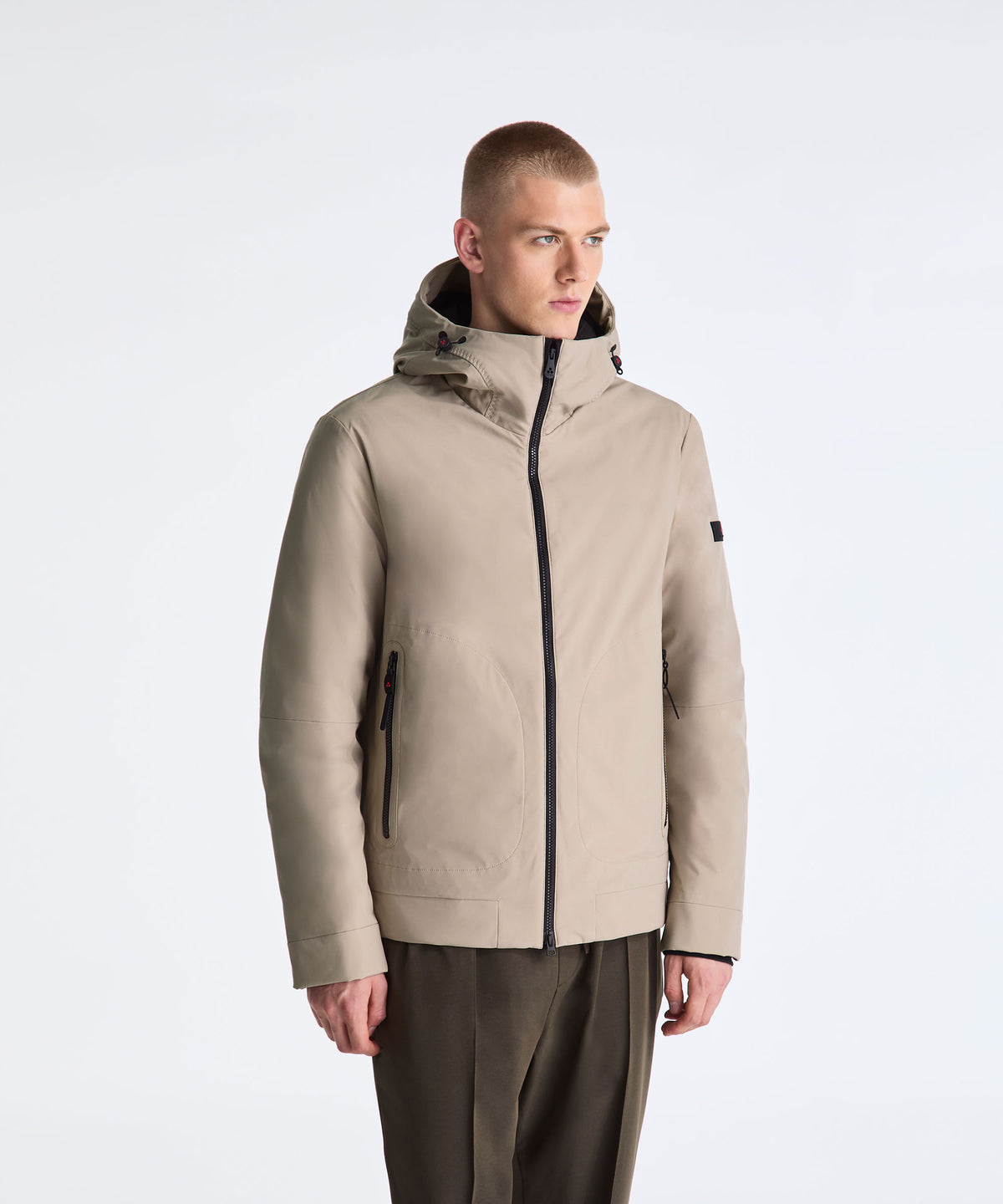 Giubbotto corto in neoprene con cappuccio Loge