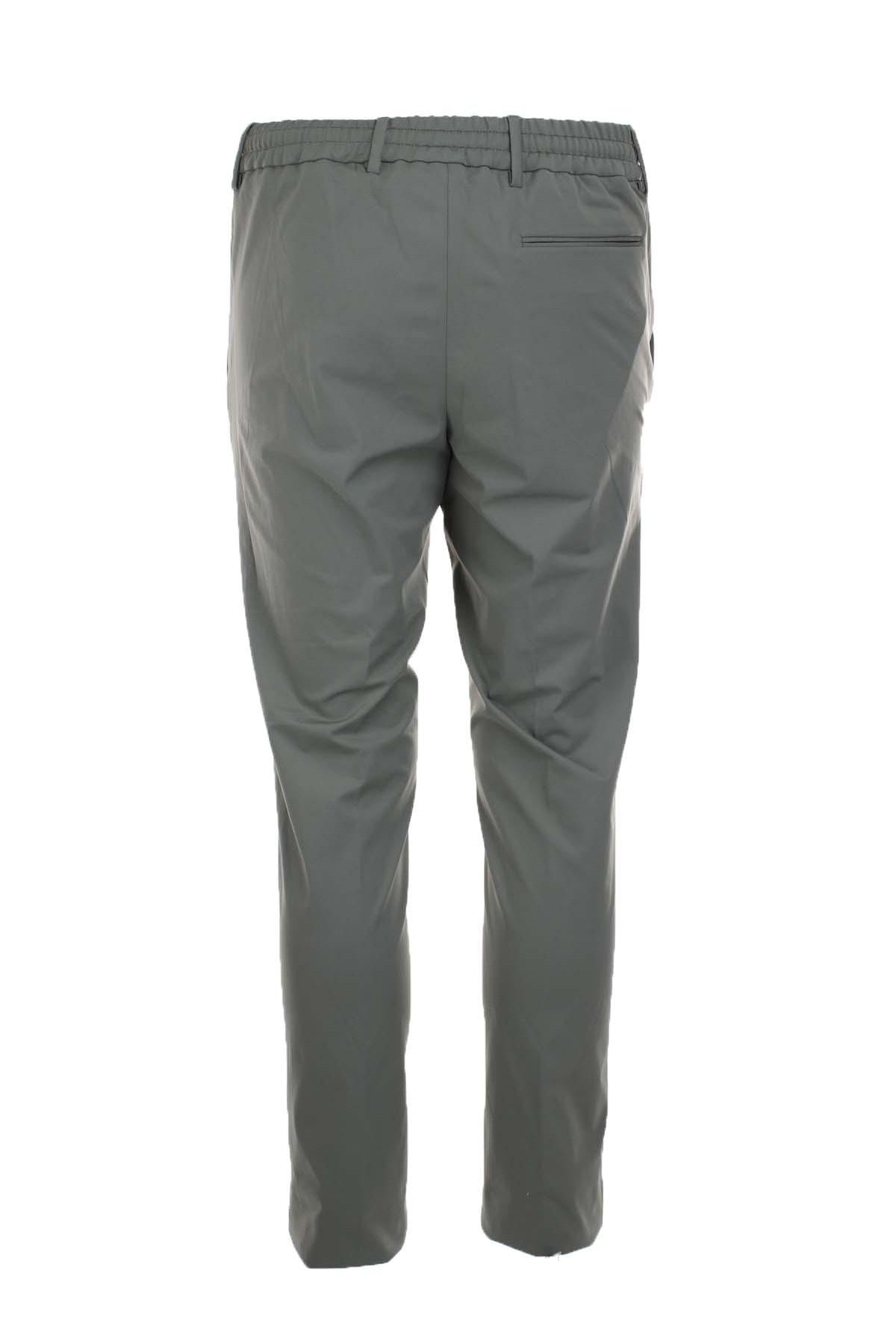 Pantalone in tessuto tecnico con coulisse