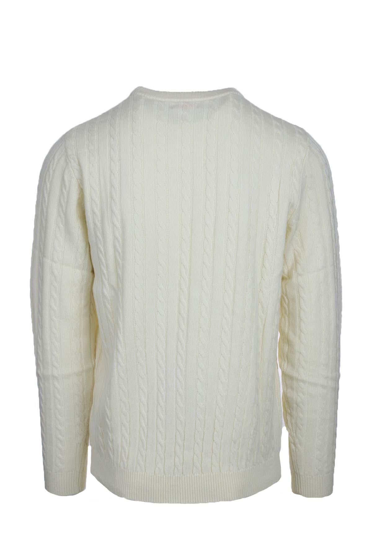 Maglia girocollo in lana a trecce