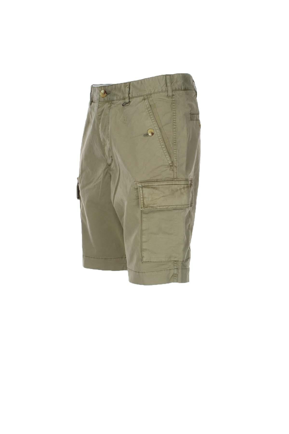 Pantaloni bermuda shorts cargo con tasconi