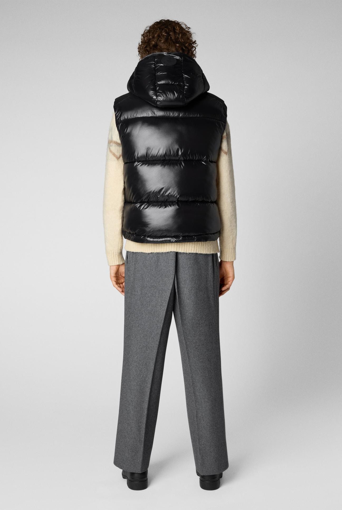 Gilet smanicato con cappuccio Dexter