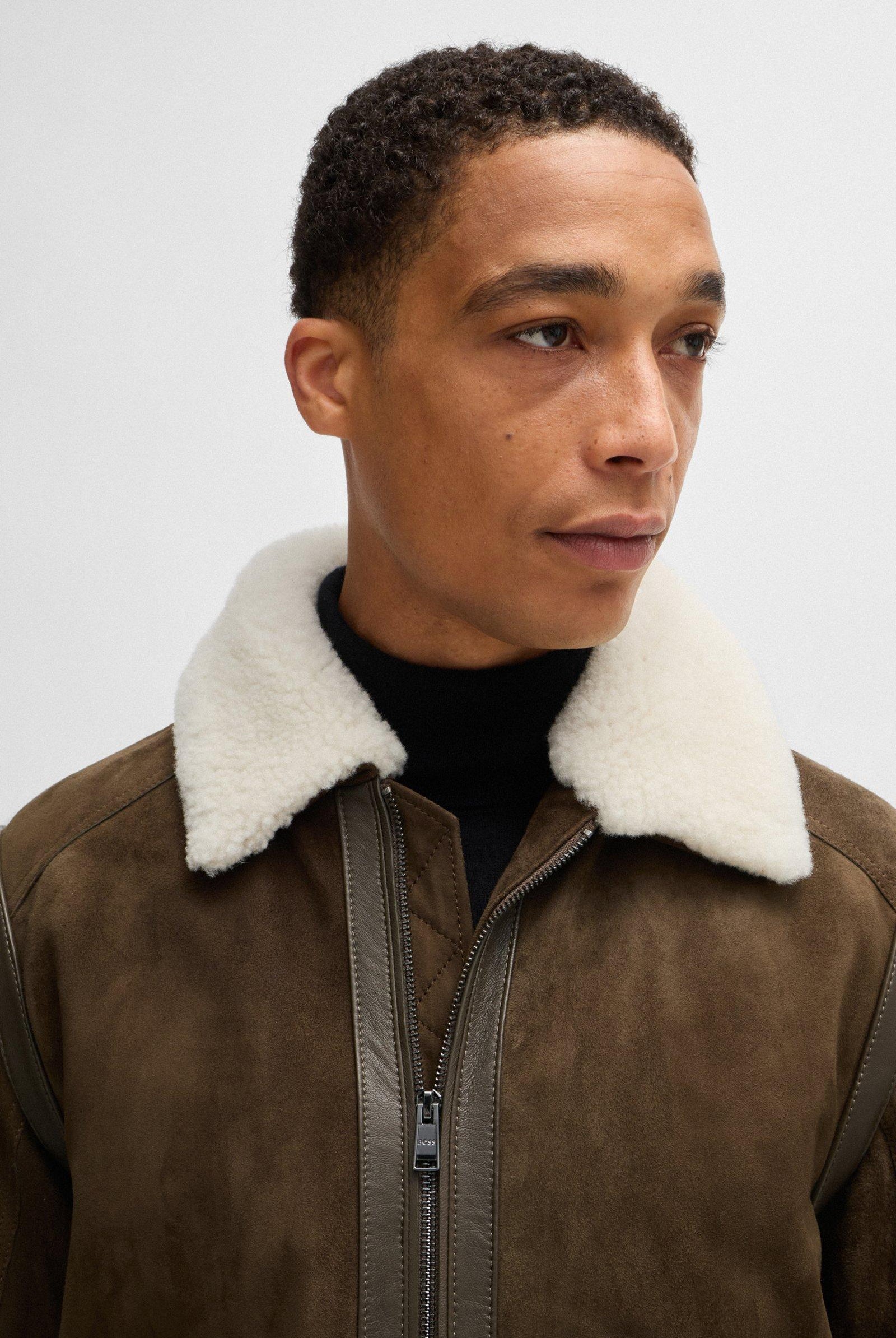 Giubbotto in pelle scamosciata collo aviatore