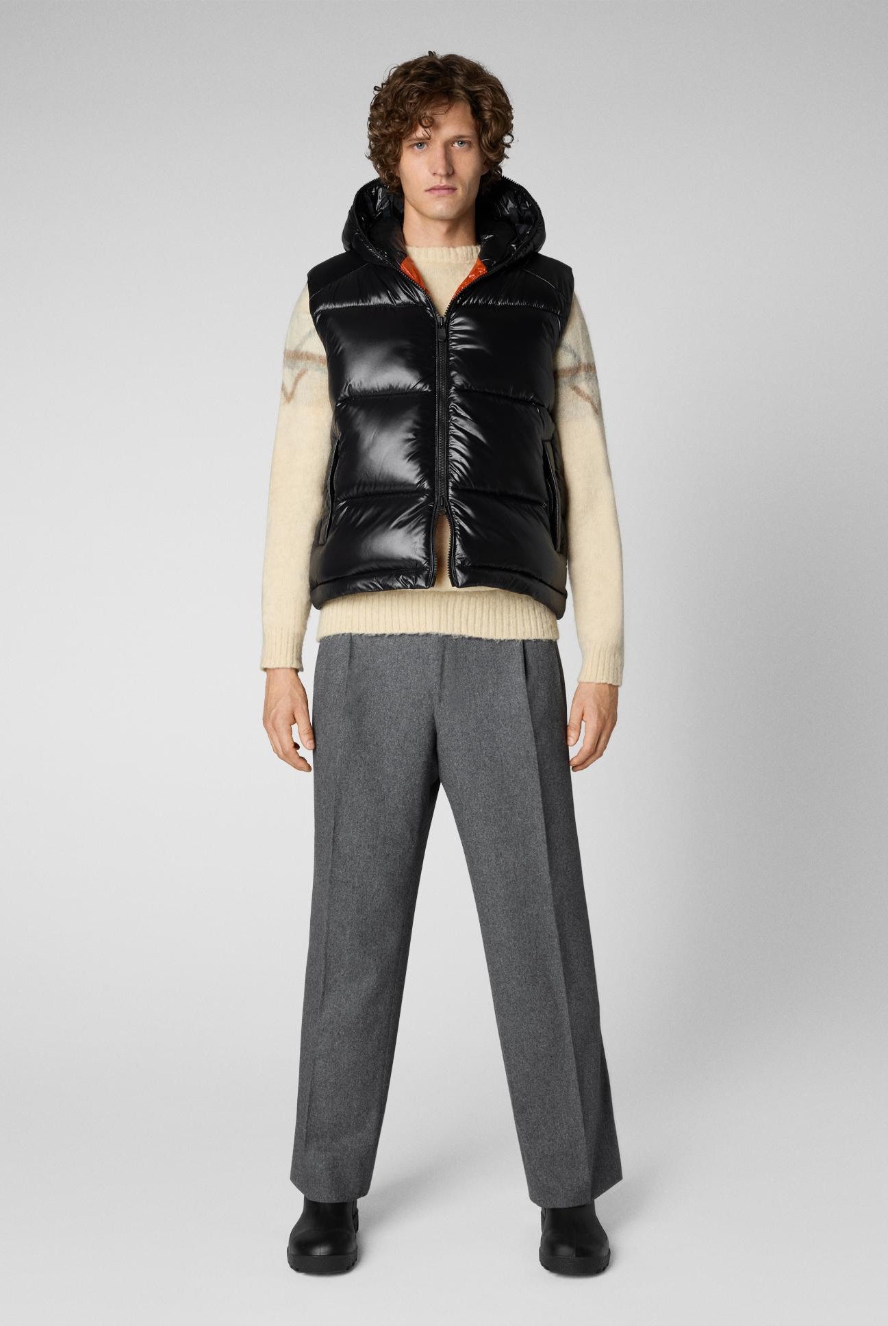 Gilet smanicato con cappuccio Dexter