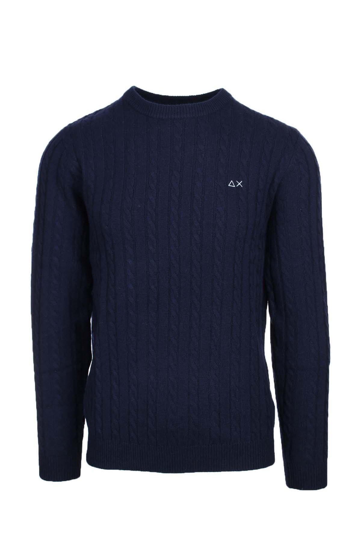 Maglia girocollo in lana a trecce
