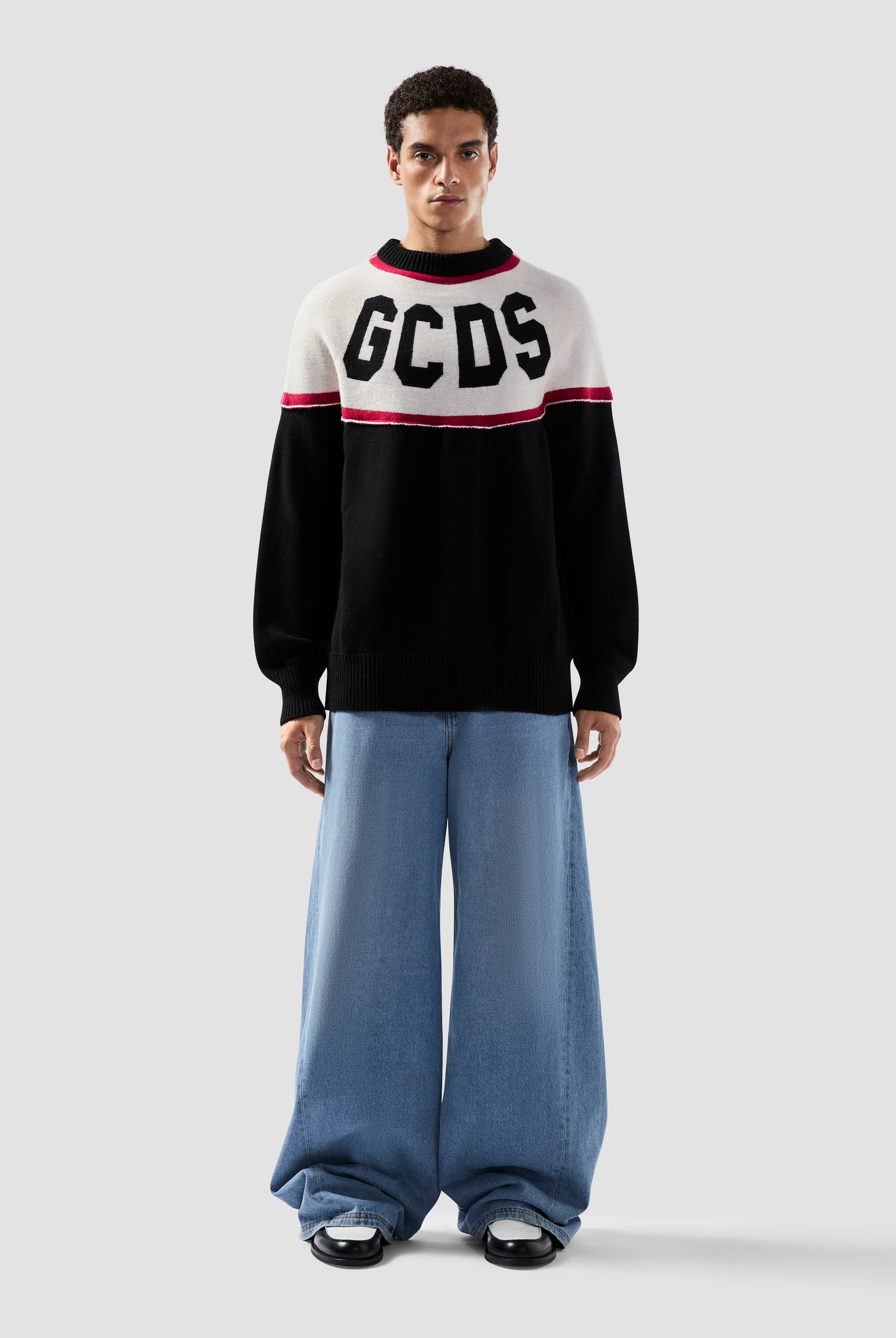 Maglione in lana con maxi logo