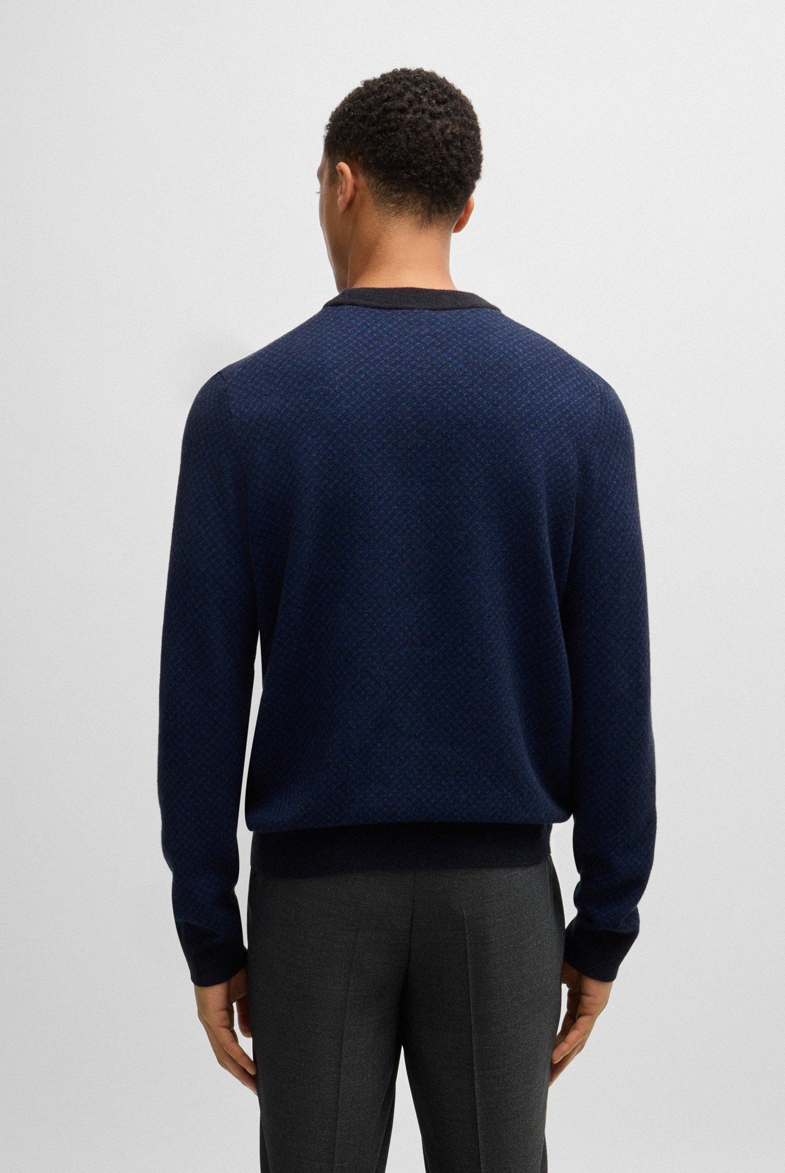 Maglia girocollo in lana e cotone.