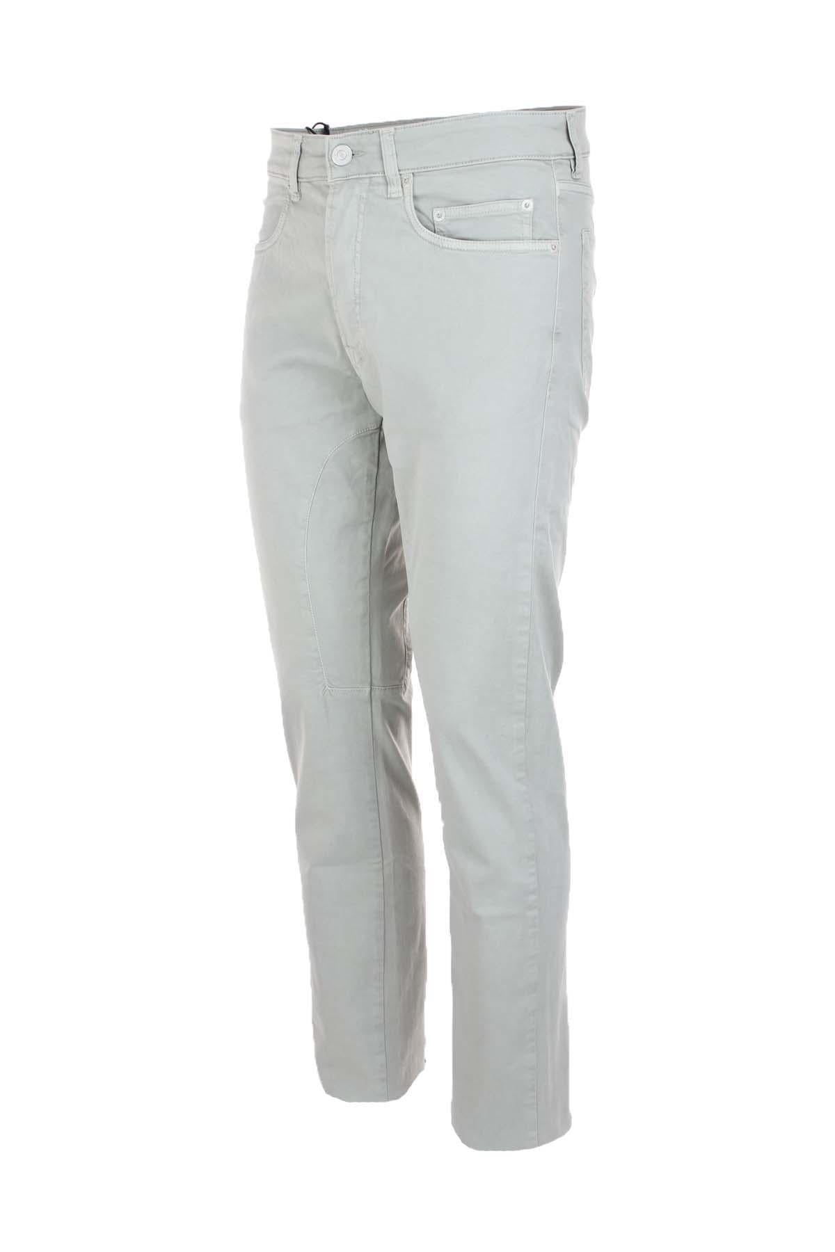 Pantalone 5 tasche in cotone leggero con toppe