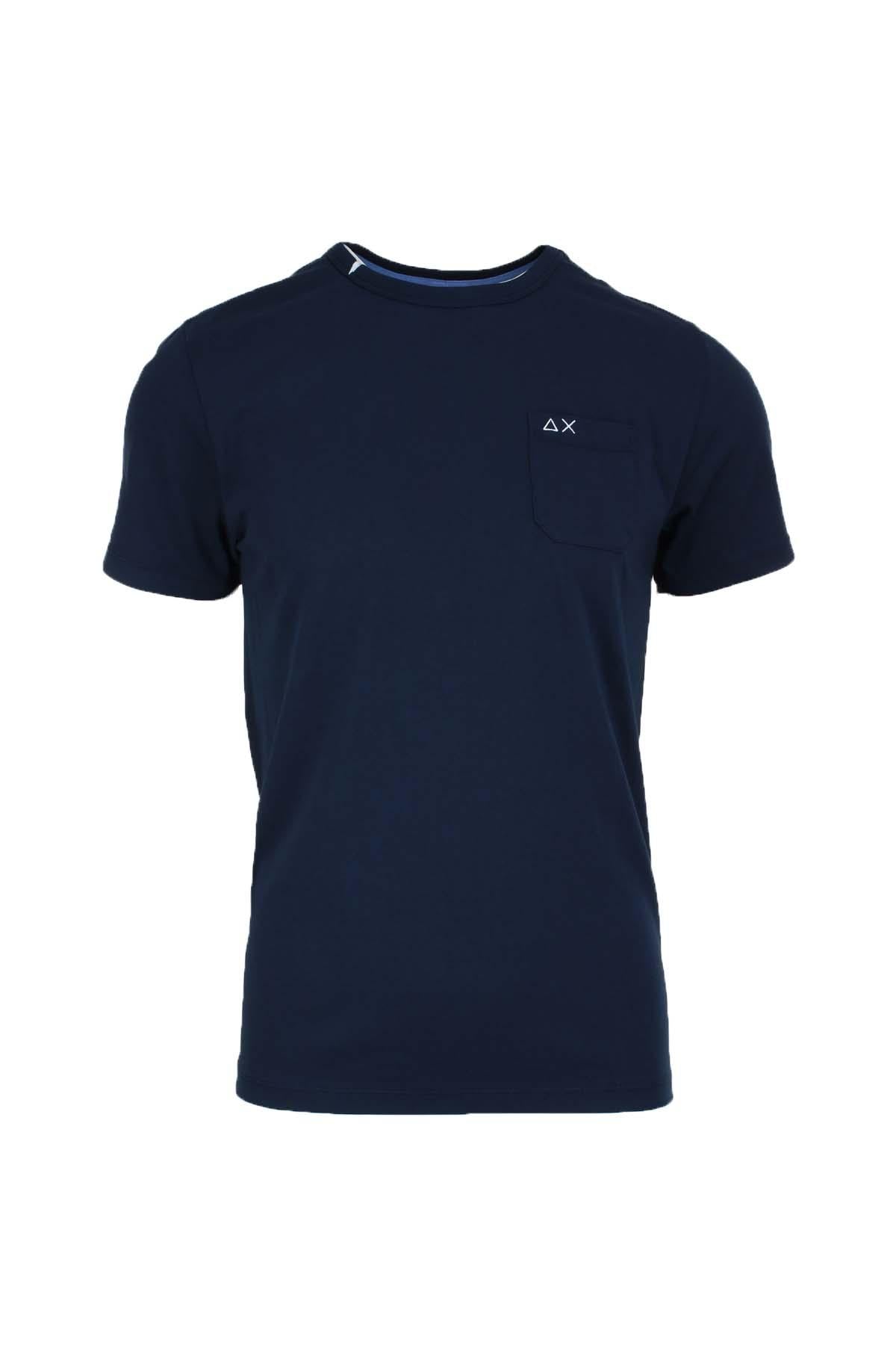 T-shirt in cotone con taschino