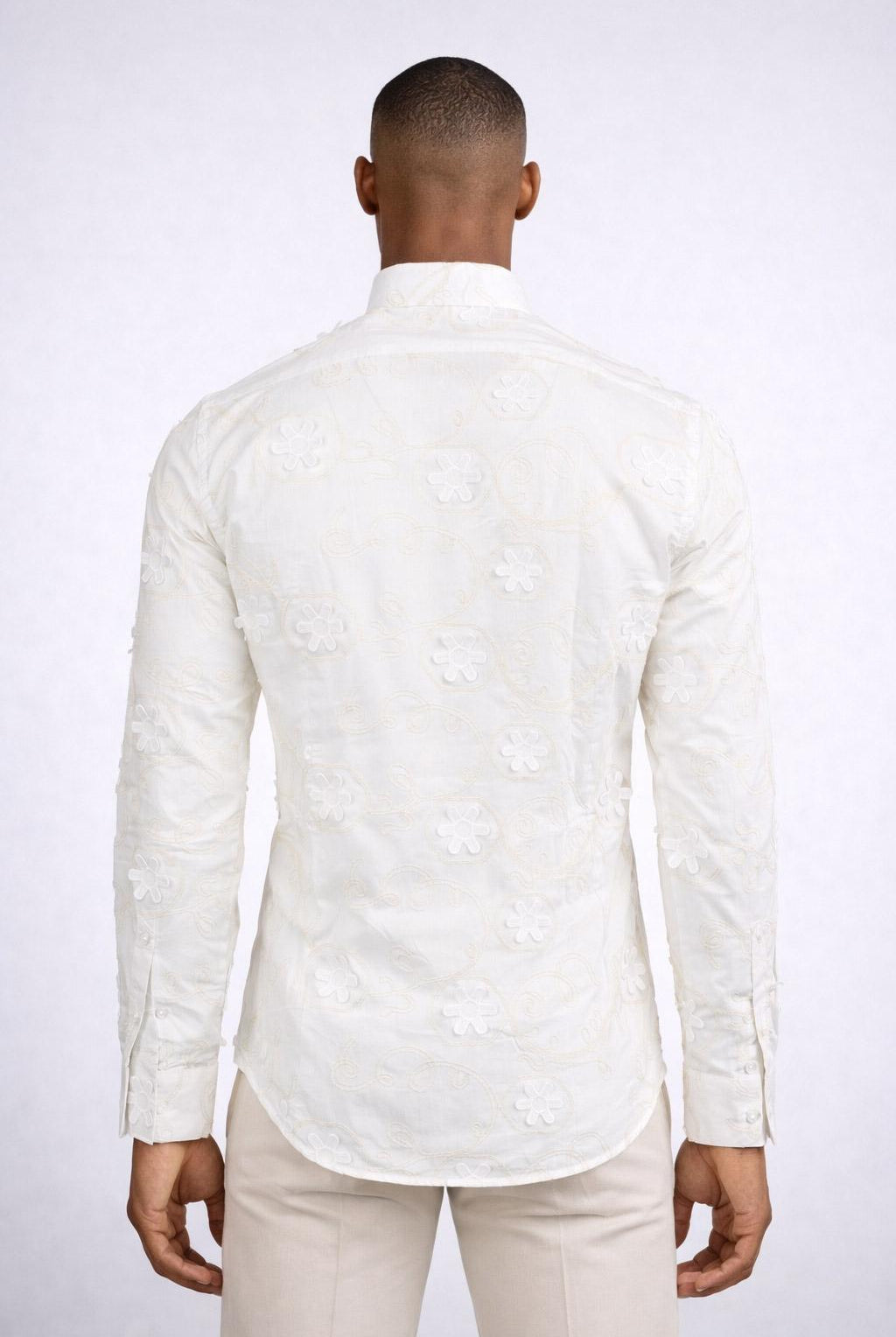 Camicia uomo ricami e fiori applicati slim fit cotone