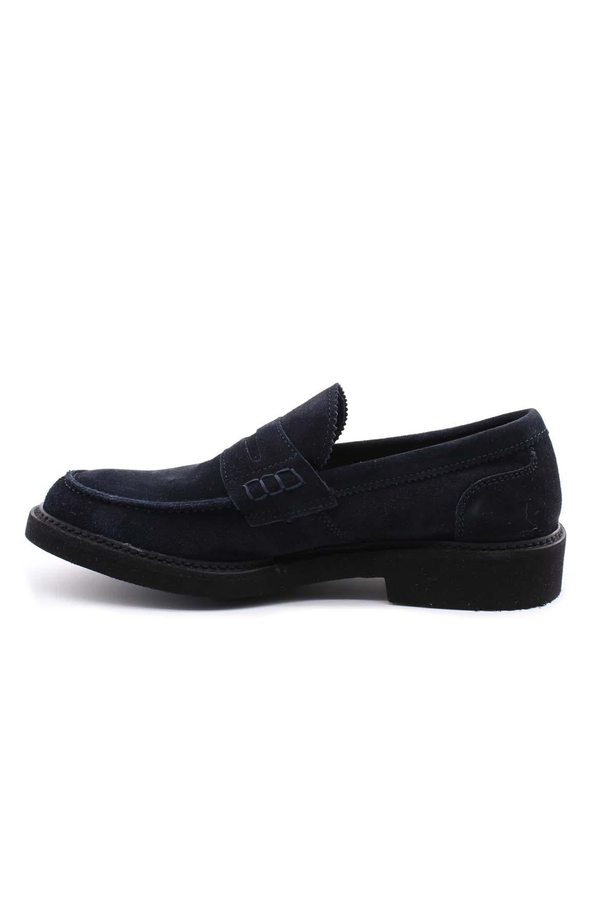 Mocassini in camoscio con suola in gomma