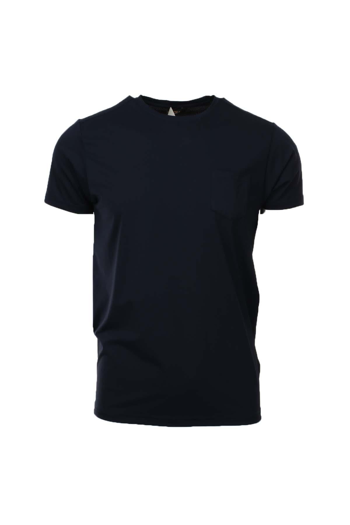 T-shirt in tessuto tecnico con taschino.