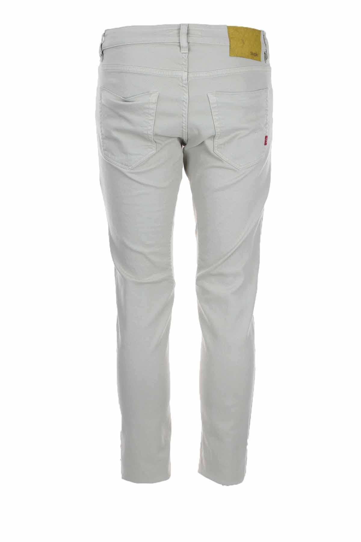 Pantalone 5 tasche in cotone con toppa