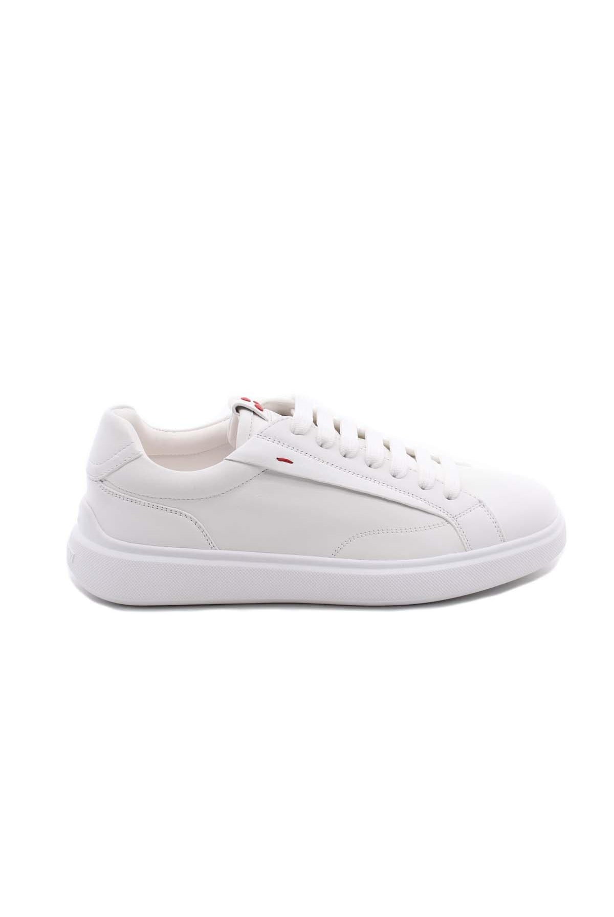 Scarpa sneakers in pelle