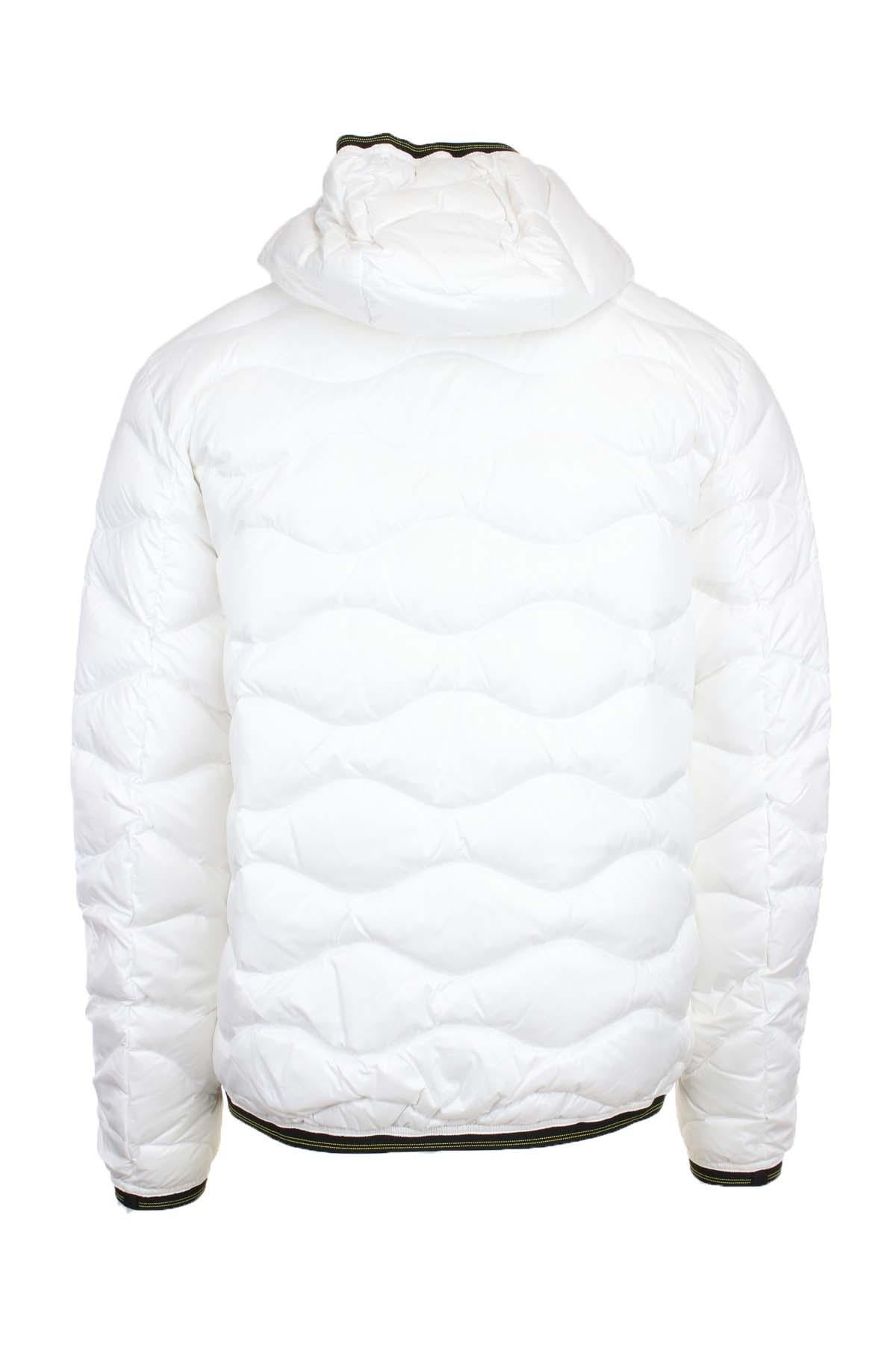 Piumino leggero a onde WAVE