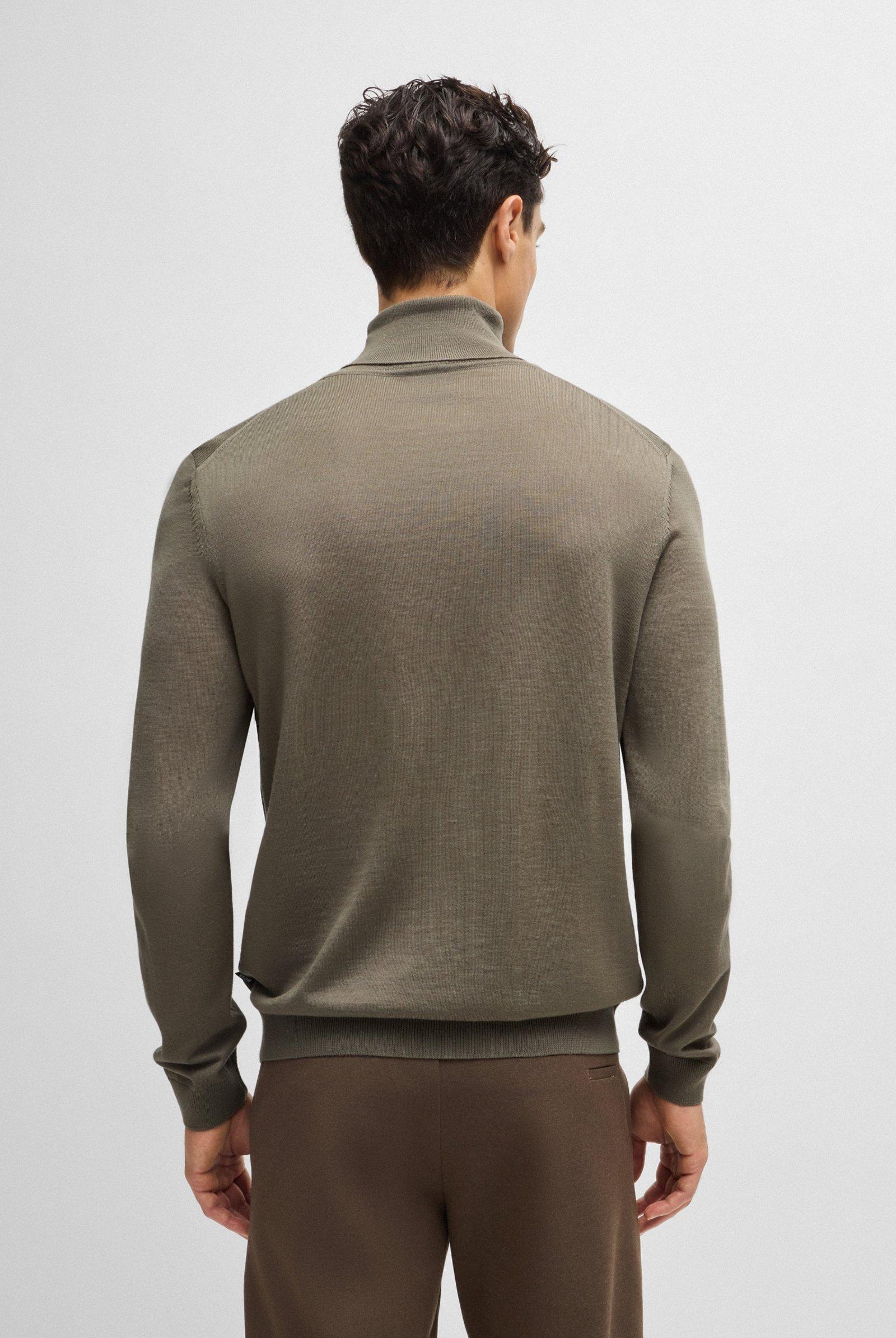 Maglia dolcevita in lana