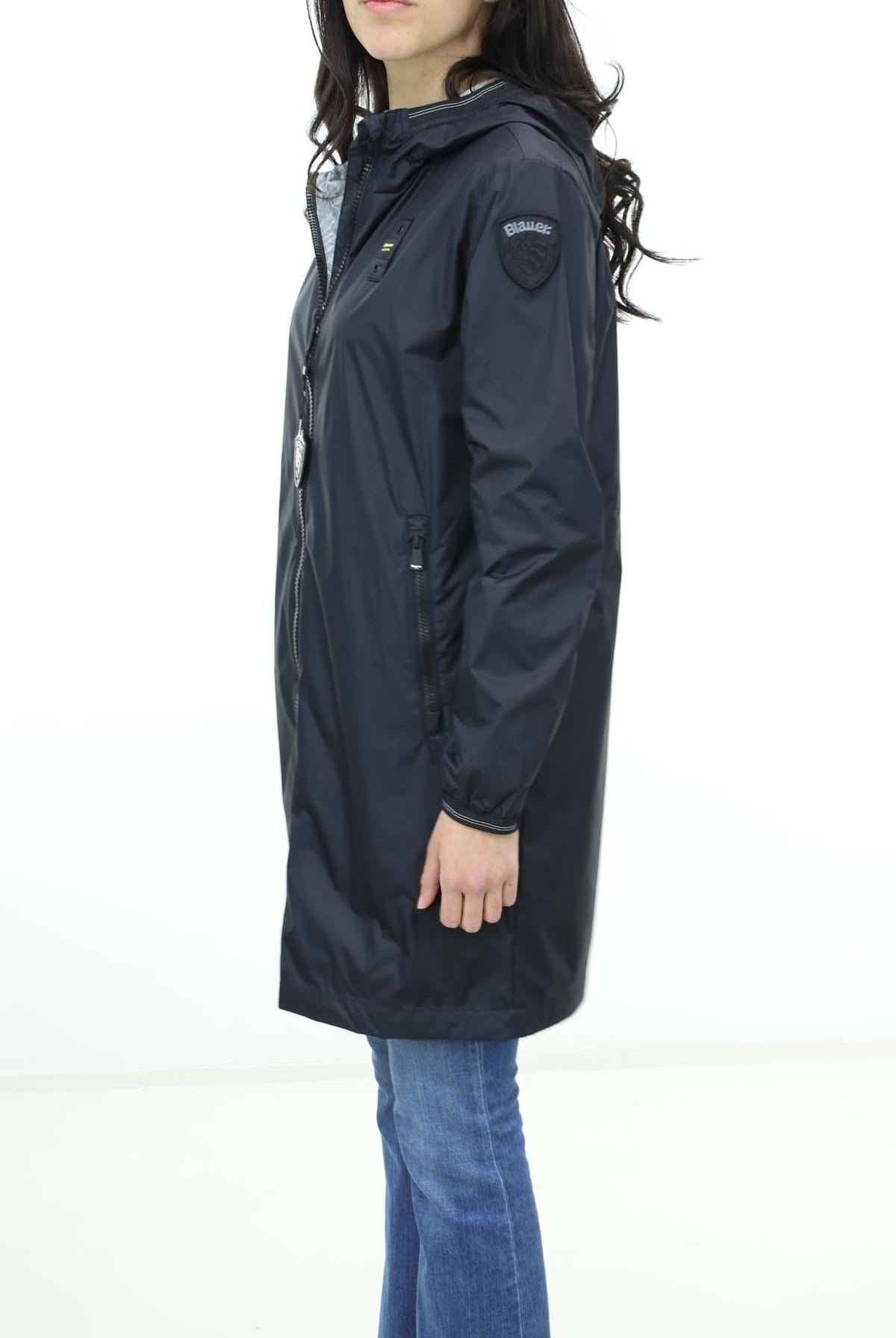 Trench impermeabile con cappuccio