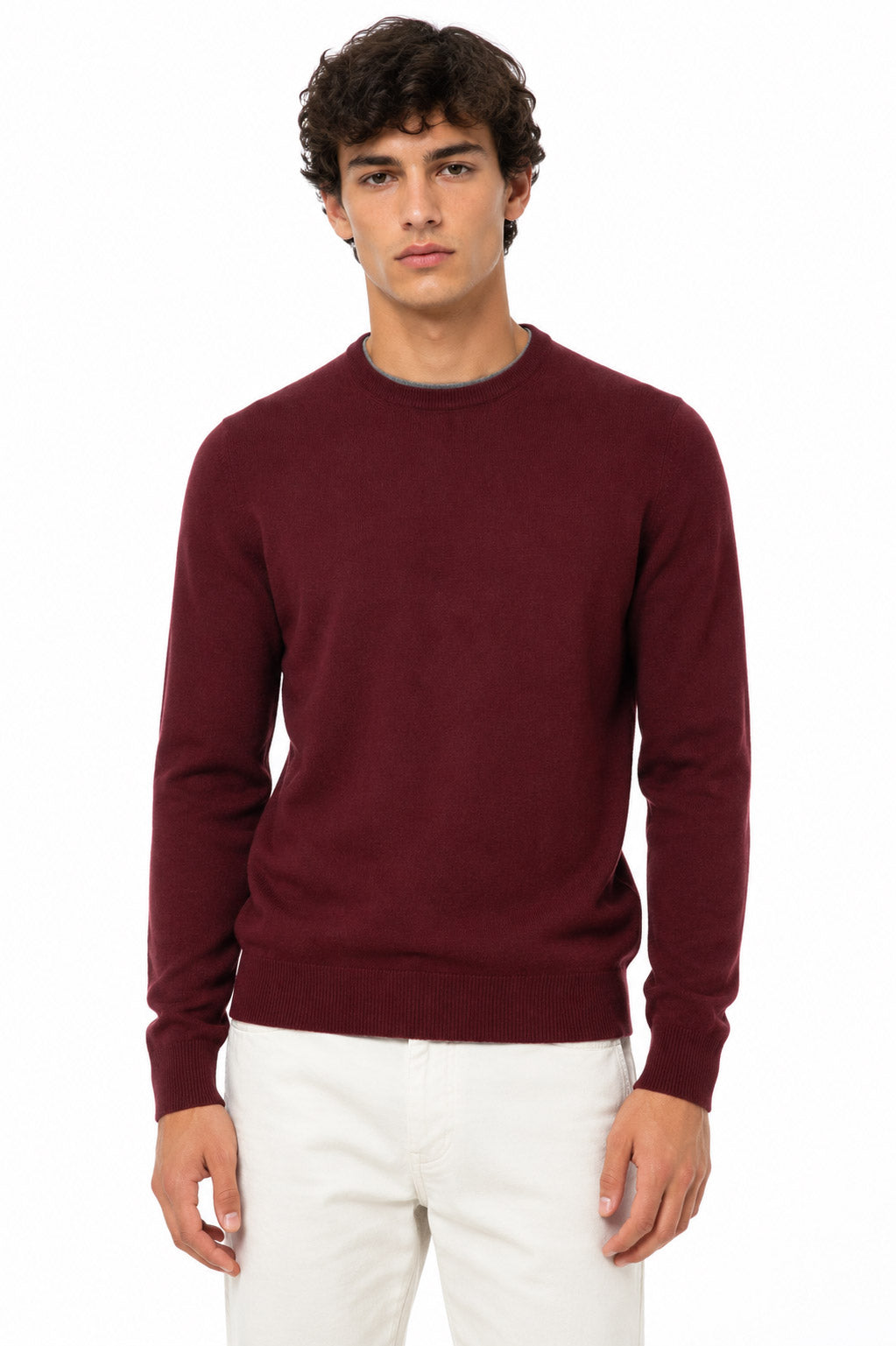 Maglia girocollo in lana  e cachemire 