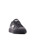 Sneakers Uomo in Pelle con Placchetta Metallica Logata 