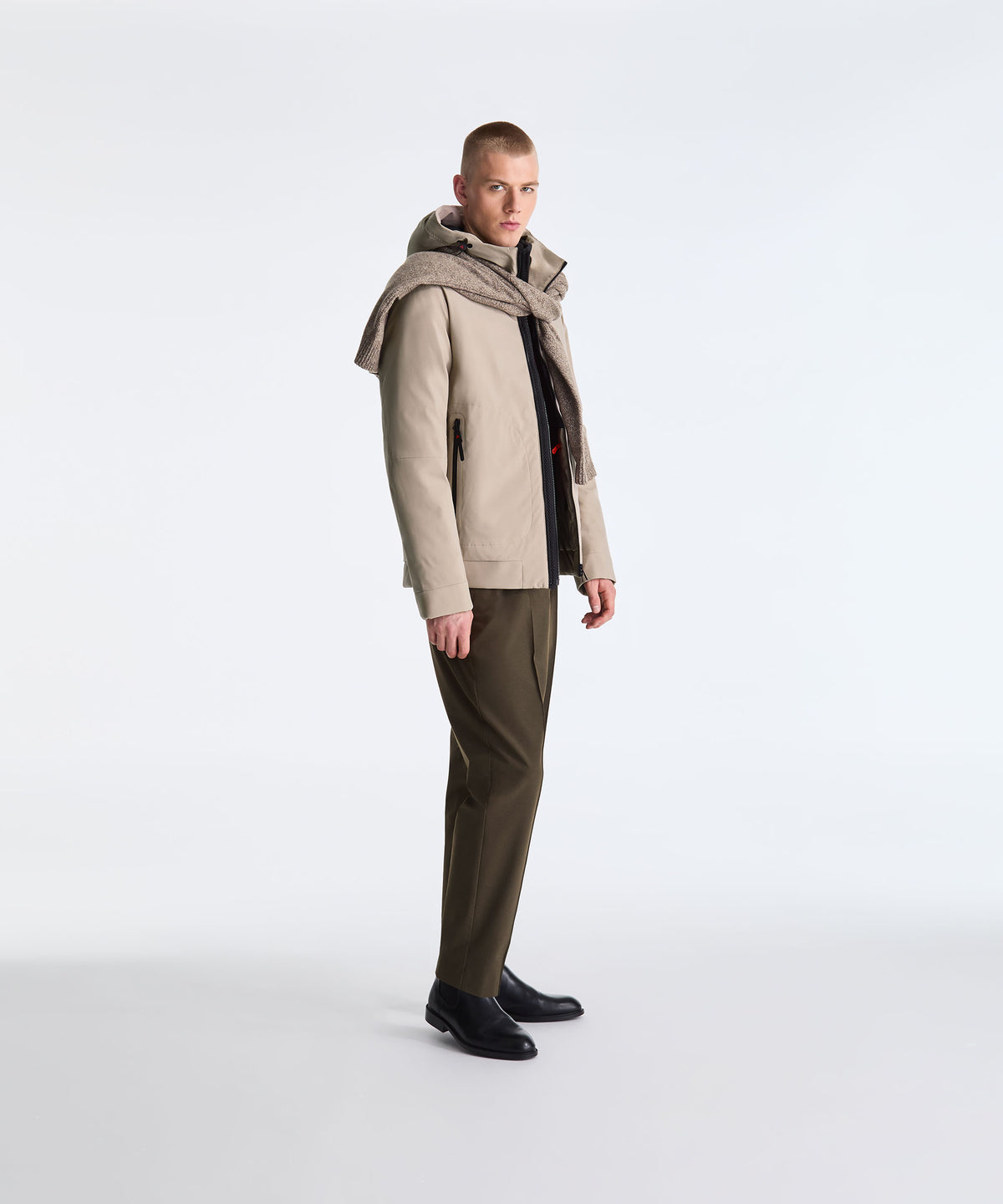 Giubbotto corto in neoprene con cappuccio Loge 