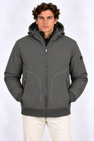 Giubbotto uomo con cappuccio in tessuto bi-stretch Senna 