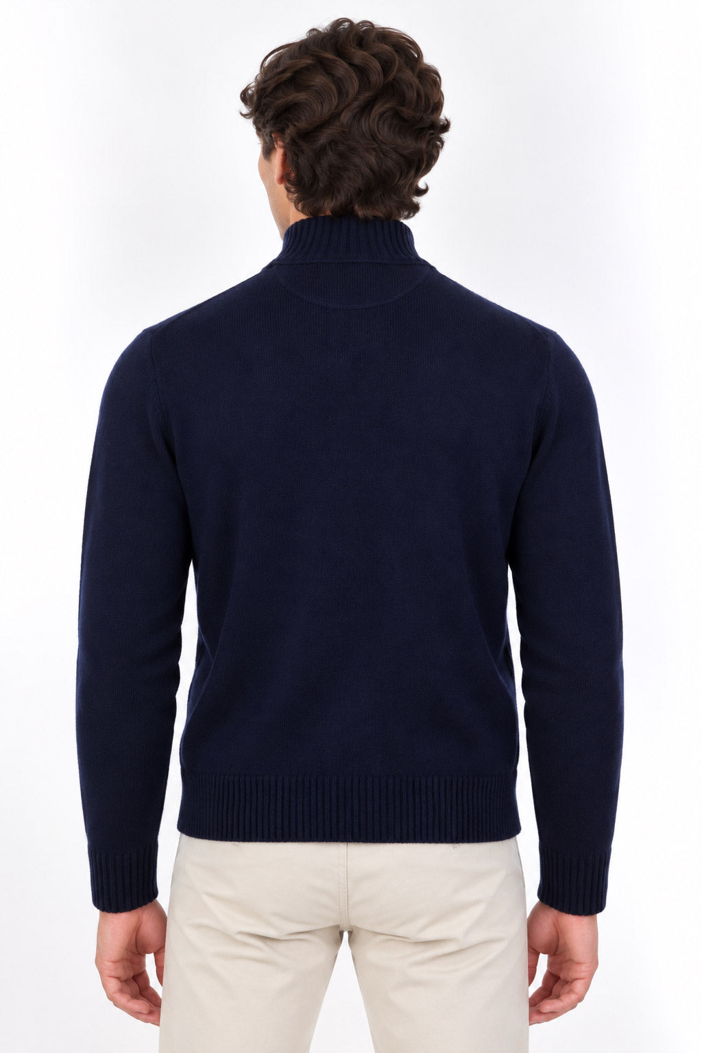 Cardigan con bottoni collo alto in lana 