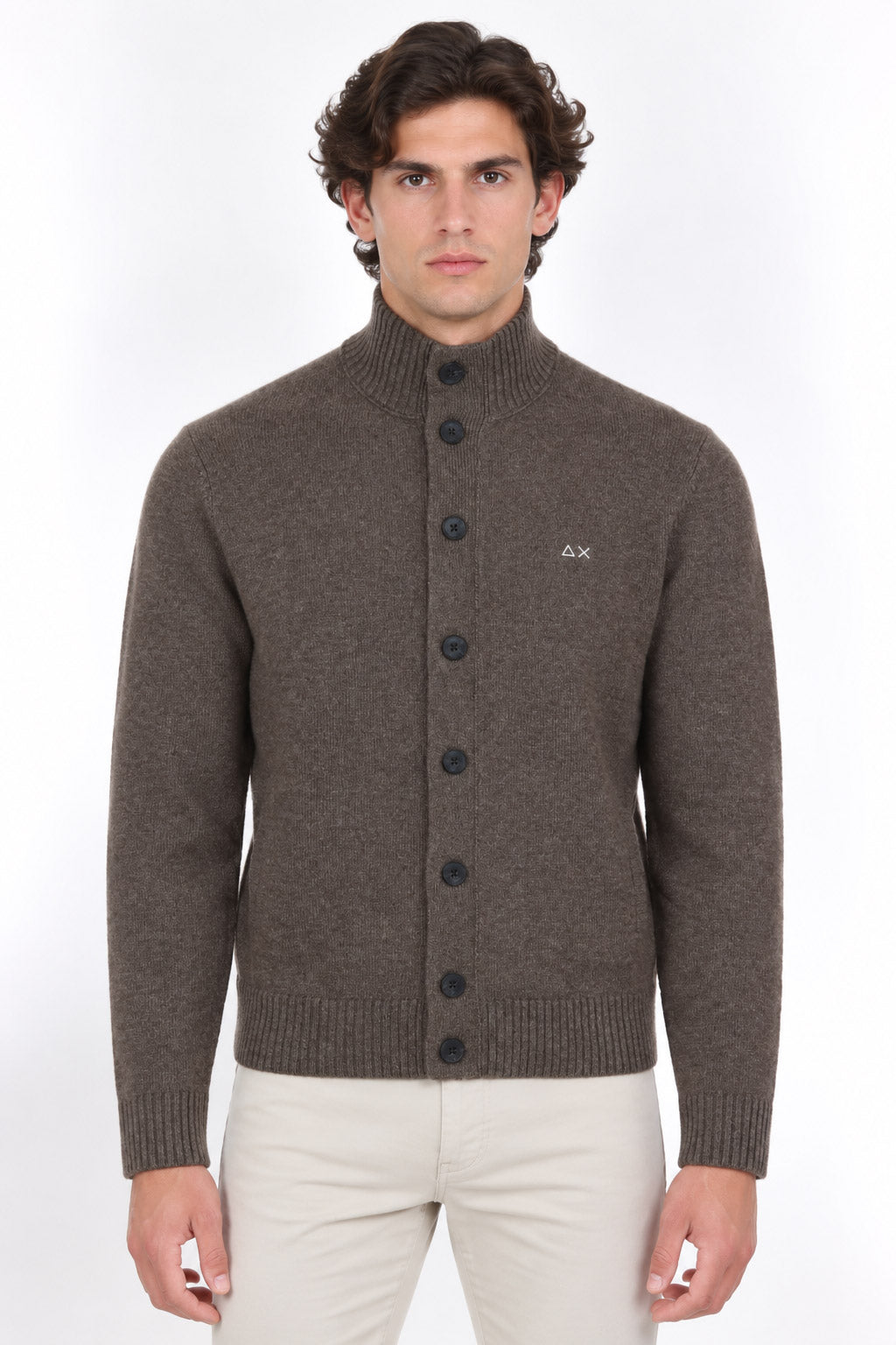 Cardigan con bottoni collo alto in lana 