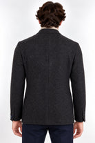 Giacca Uomo in Tweed Due Bottoni con Spacchi Laterali 