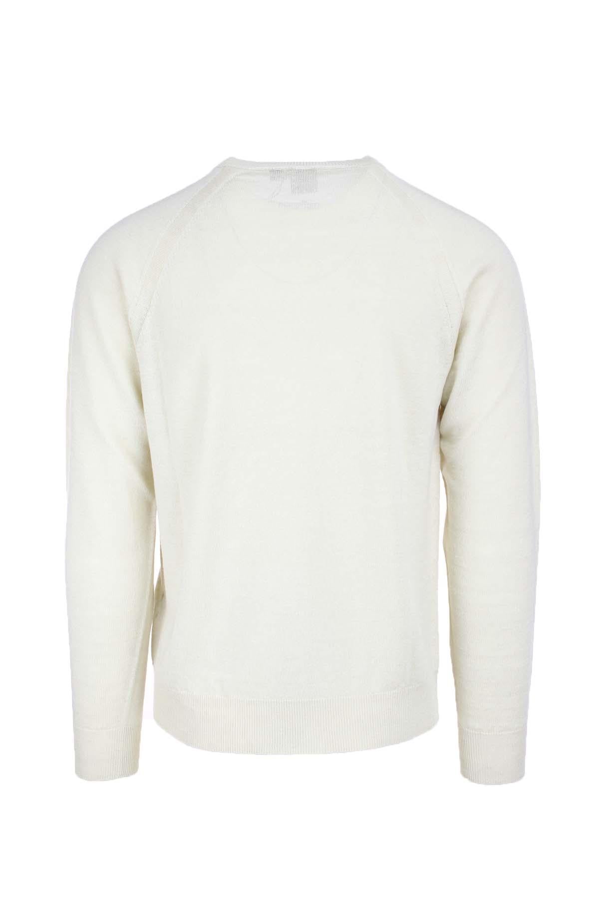 Maglia girocollo in filo misto lino 