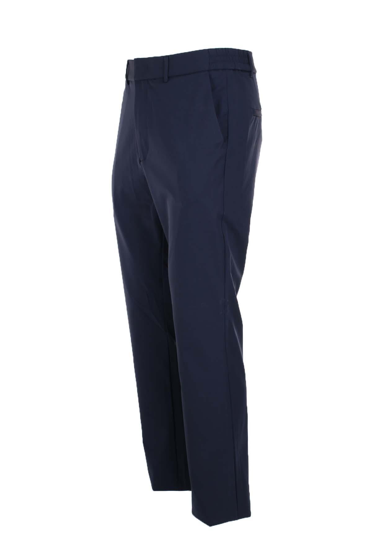Pantalone chino in tessuto tecnico con elastico 