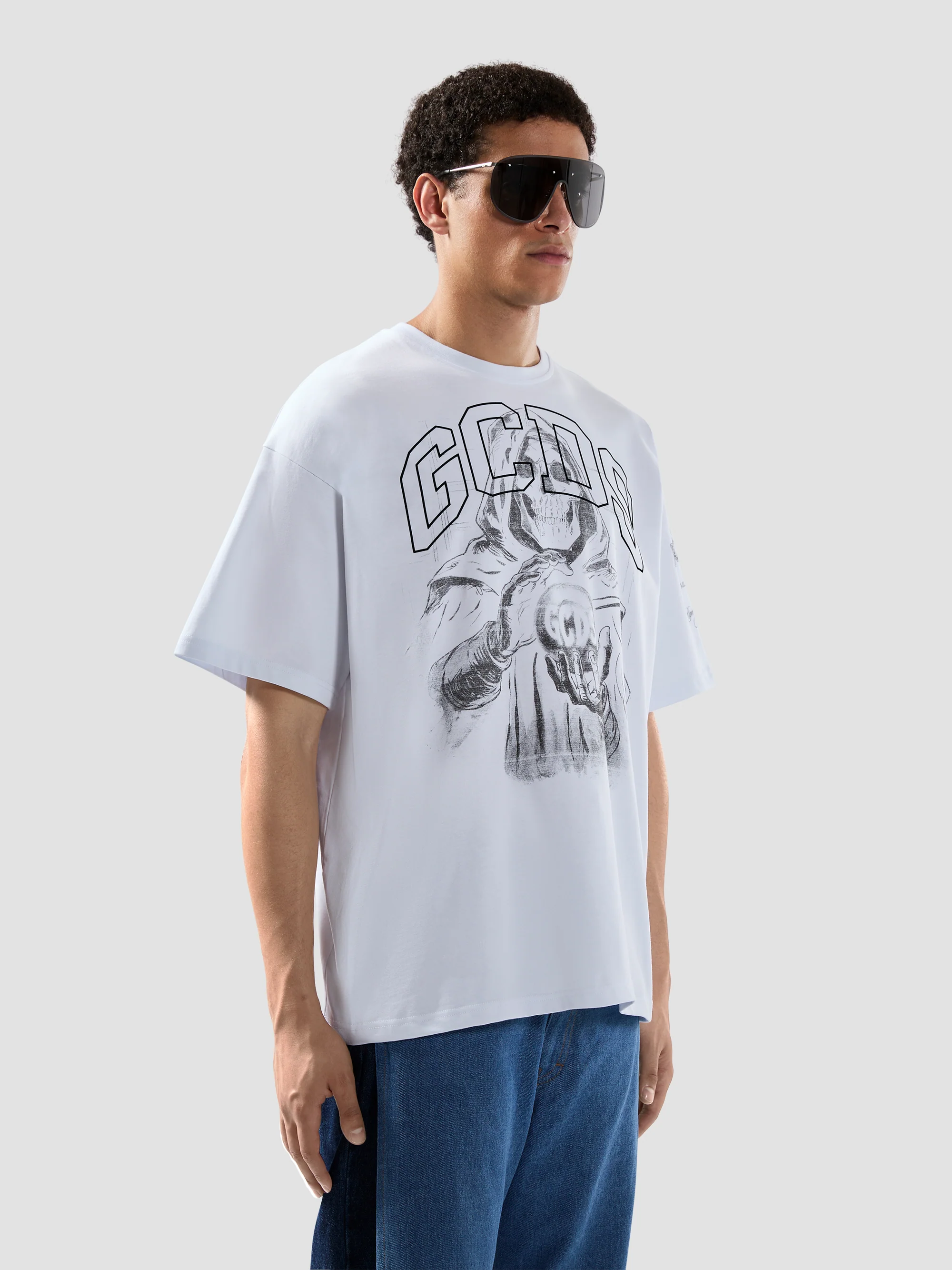 T-shirt mezza manica con stampa gotica 