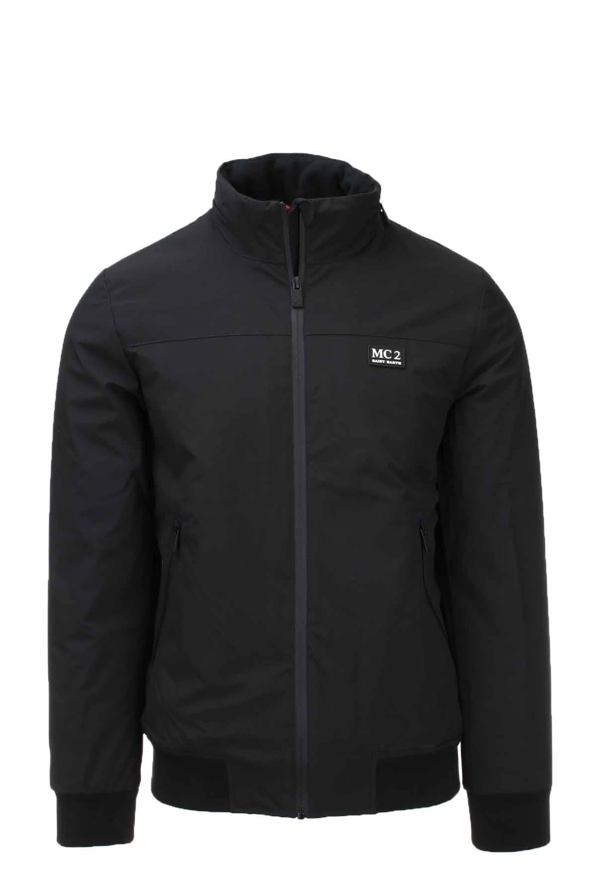 Giubbotto bomber con interno orsetto di lana. 