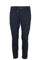 Pantalone con toppa in alcantara 