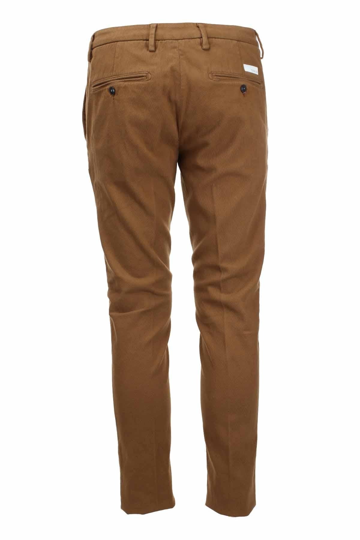 Pantalone chino cotone armaturato stretch. 
