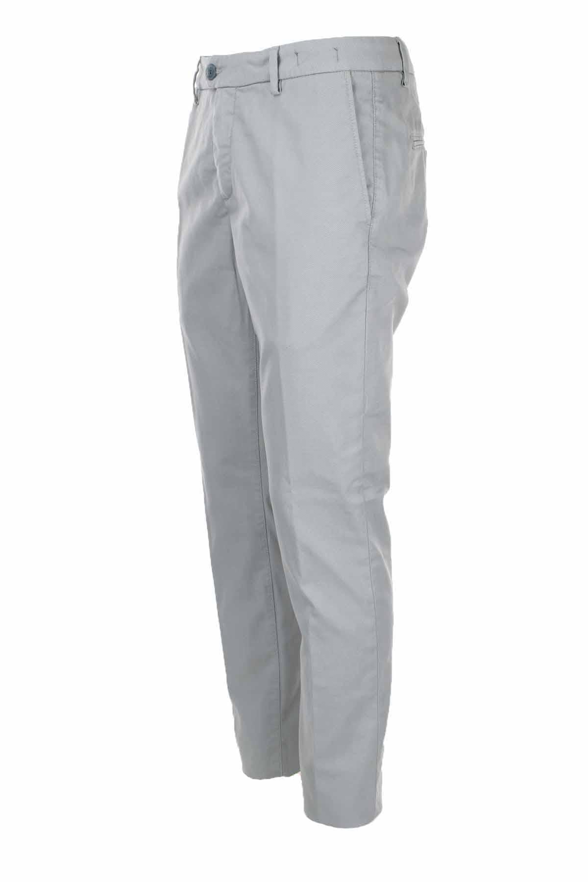 Pantalole chino in cotone micropuntinato 