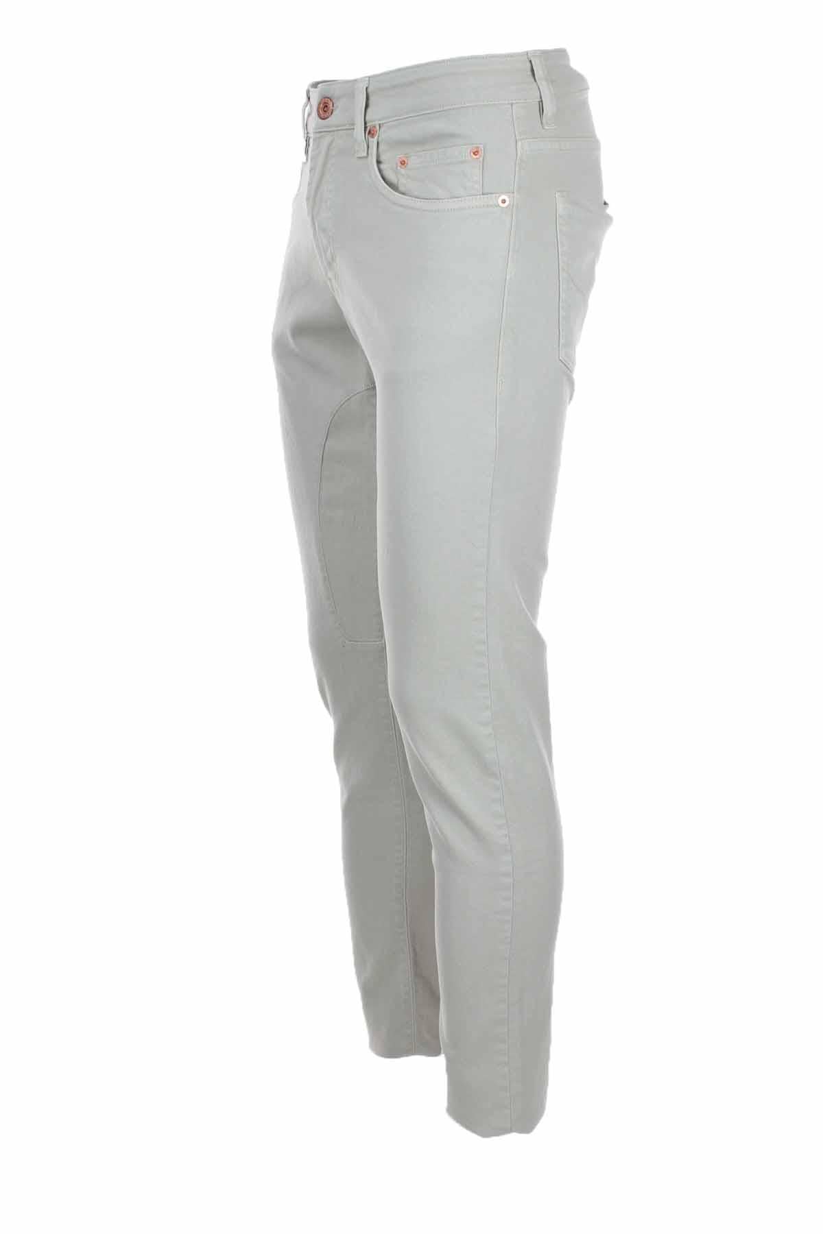 Pantalone 5 tasche in cotone con toppa 