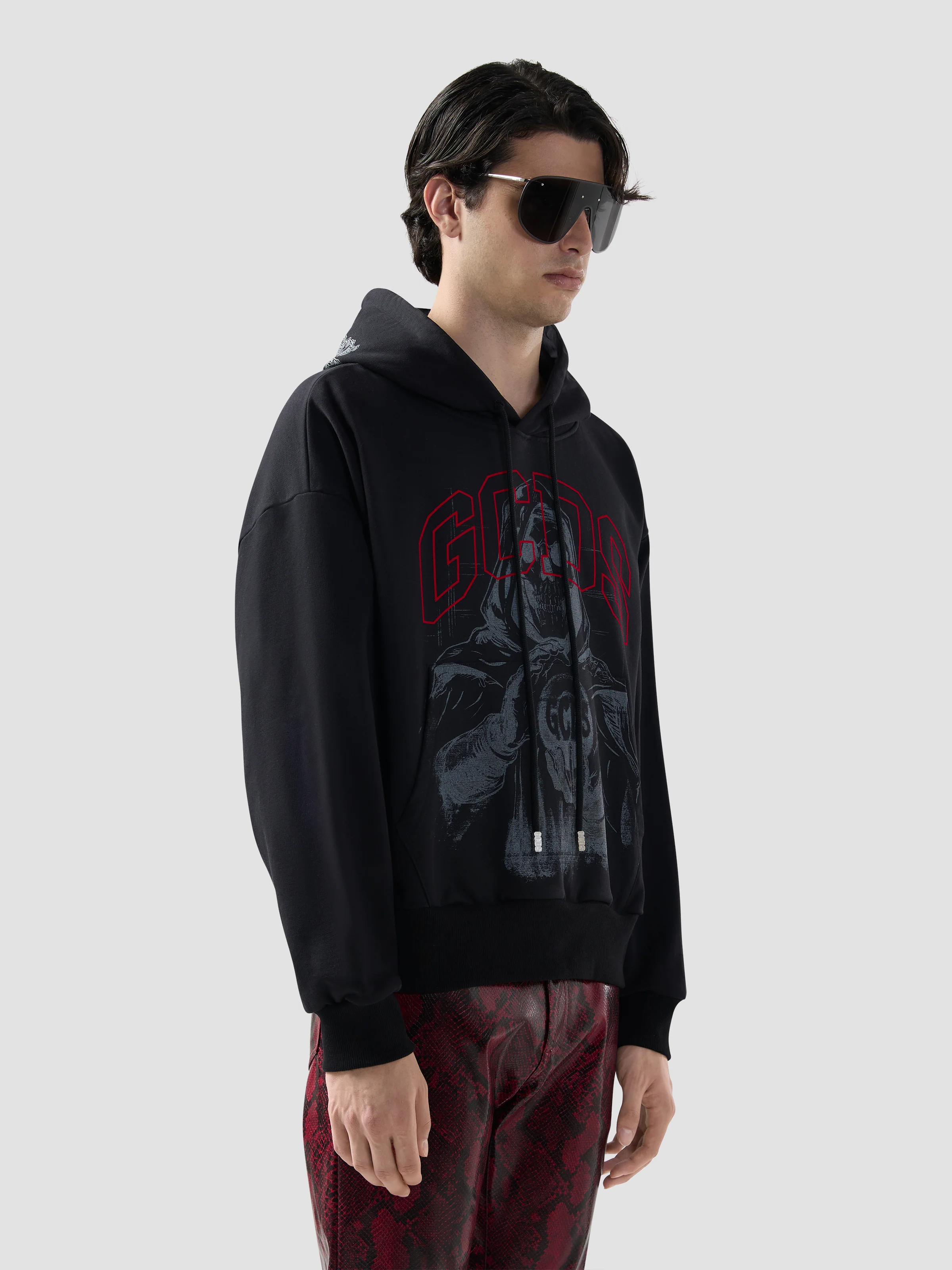 Felpa con cappuccio e stampa gotica 