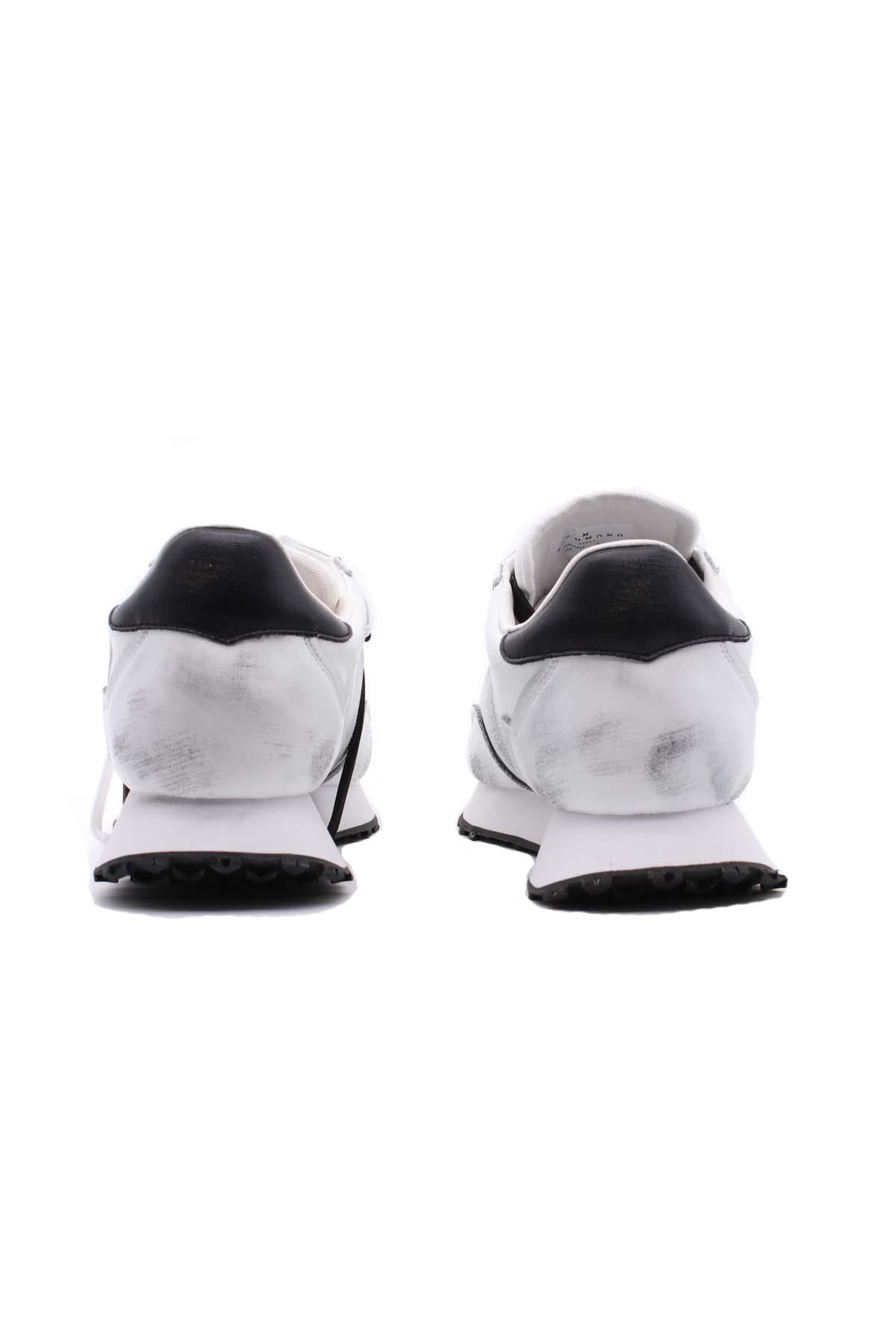Sneaker  in Nappa effetto used con Logo Lettering 