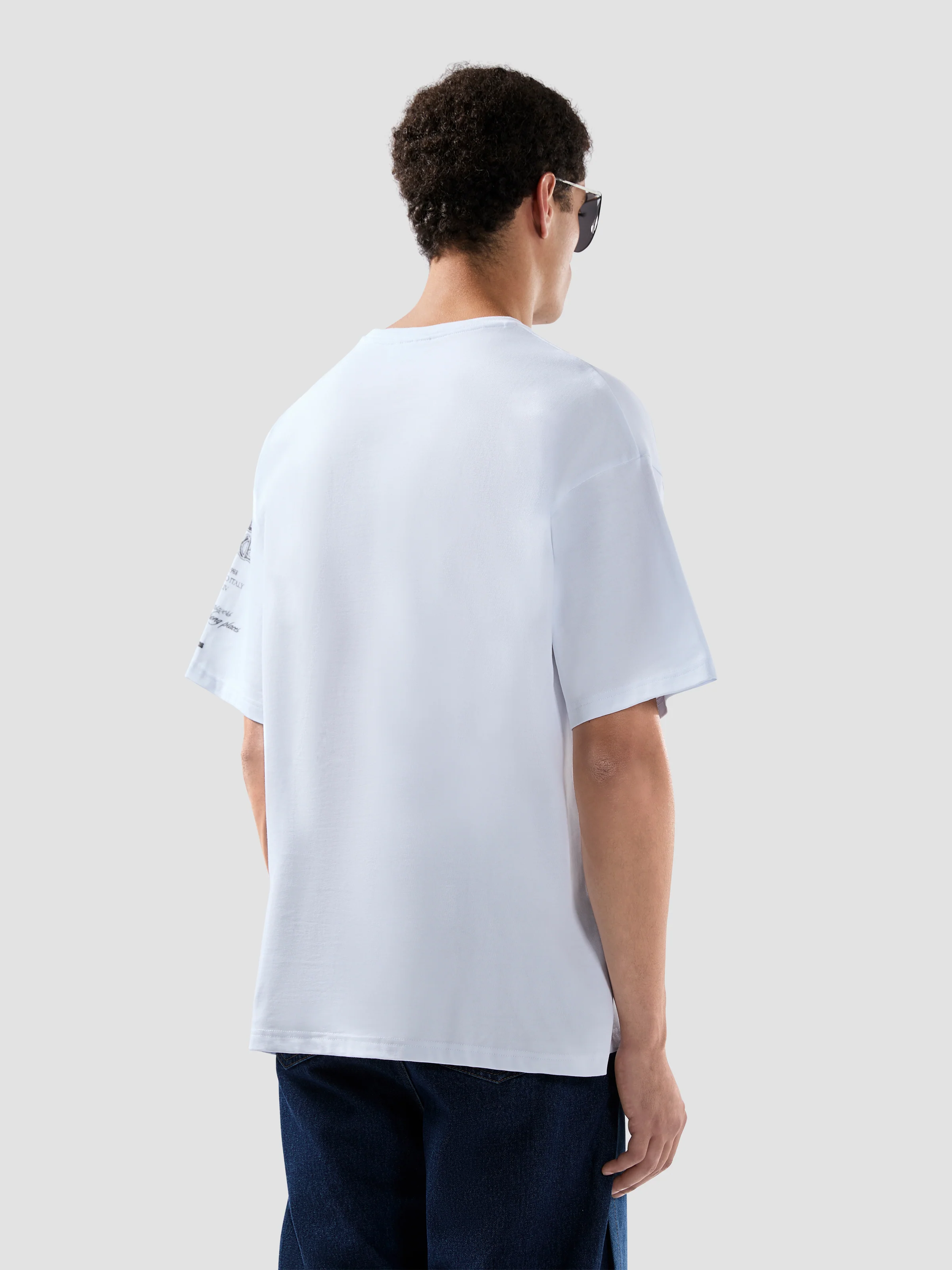 T-shirt mezza manica con stampa gotica 