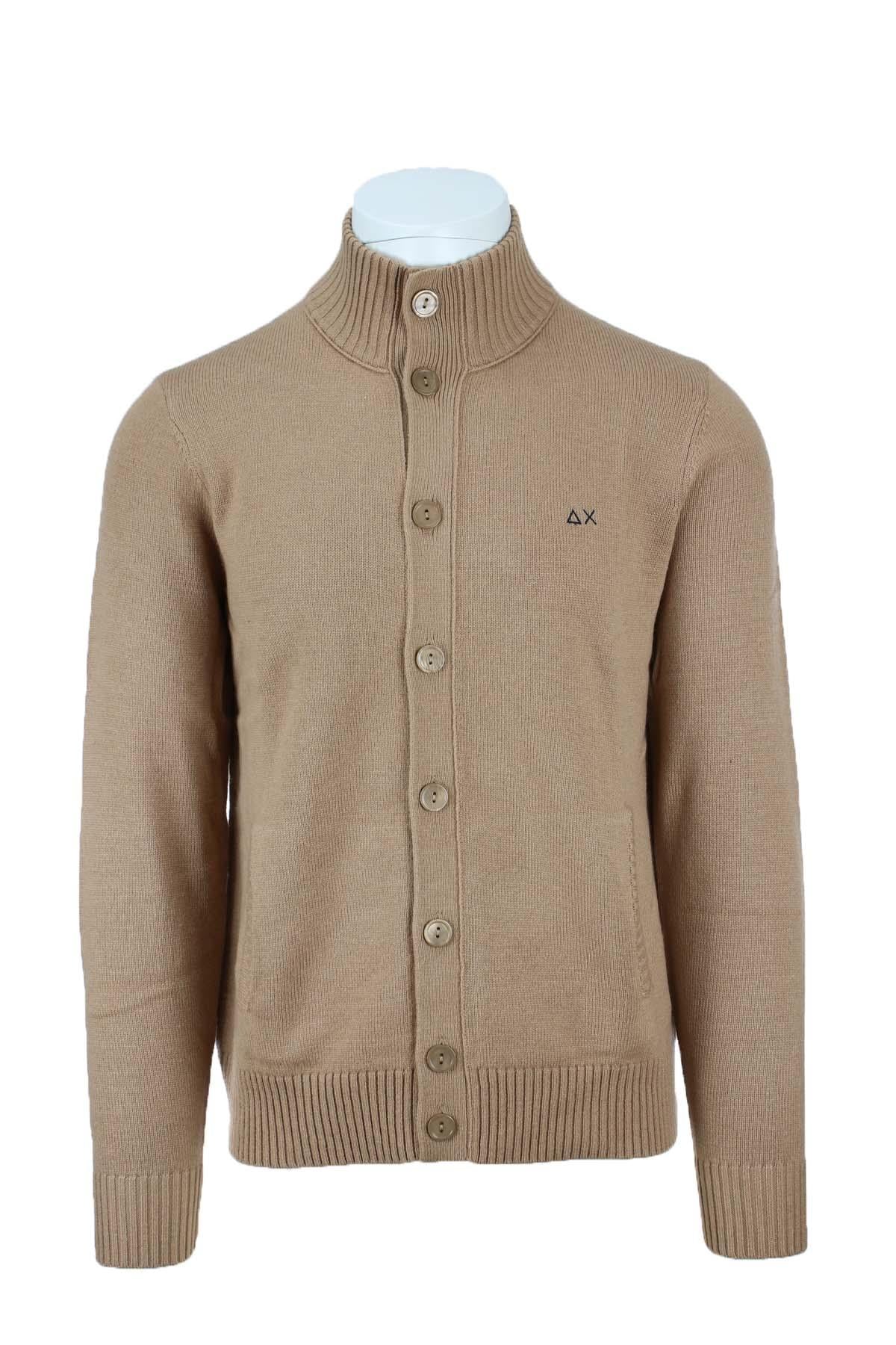 Maglia cardigan collo alto bottoni 