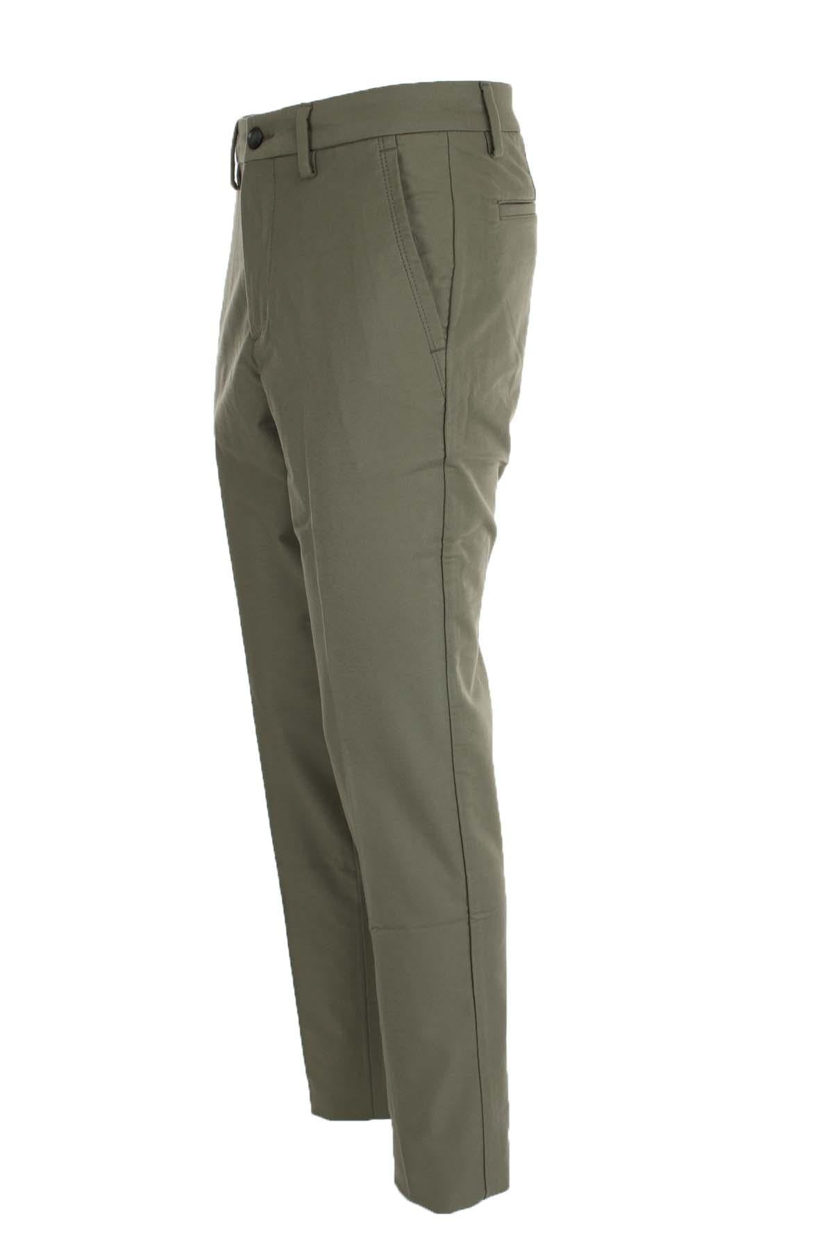 Pantalone chino slim fit in tessuto stretch 