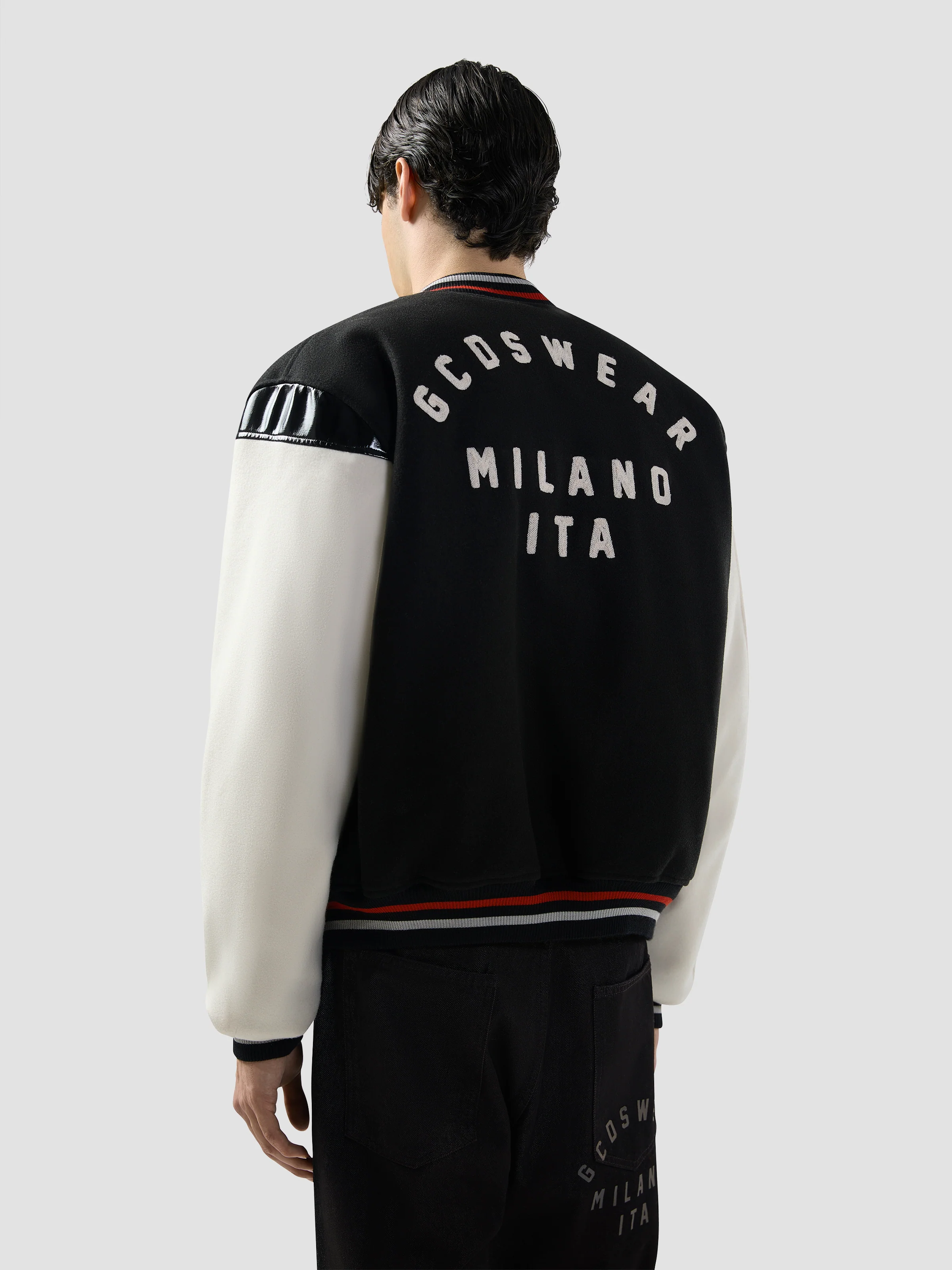 Bomber con patch Kittho 