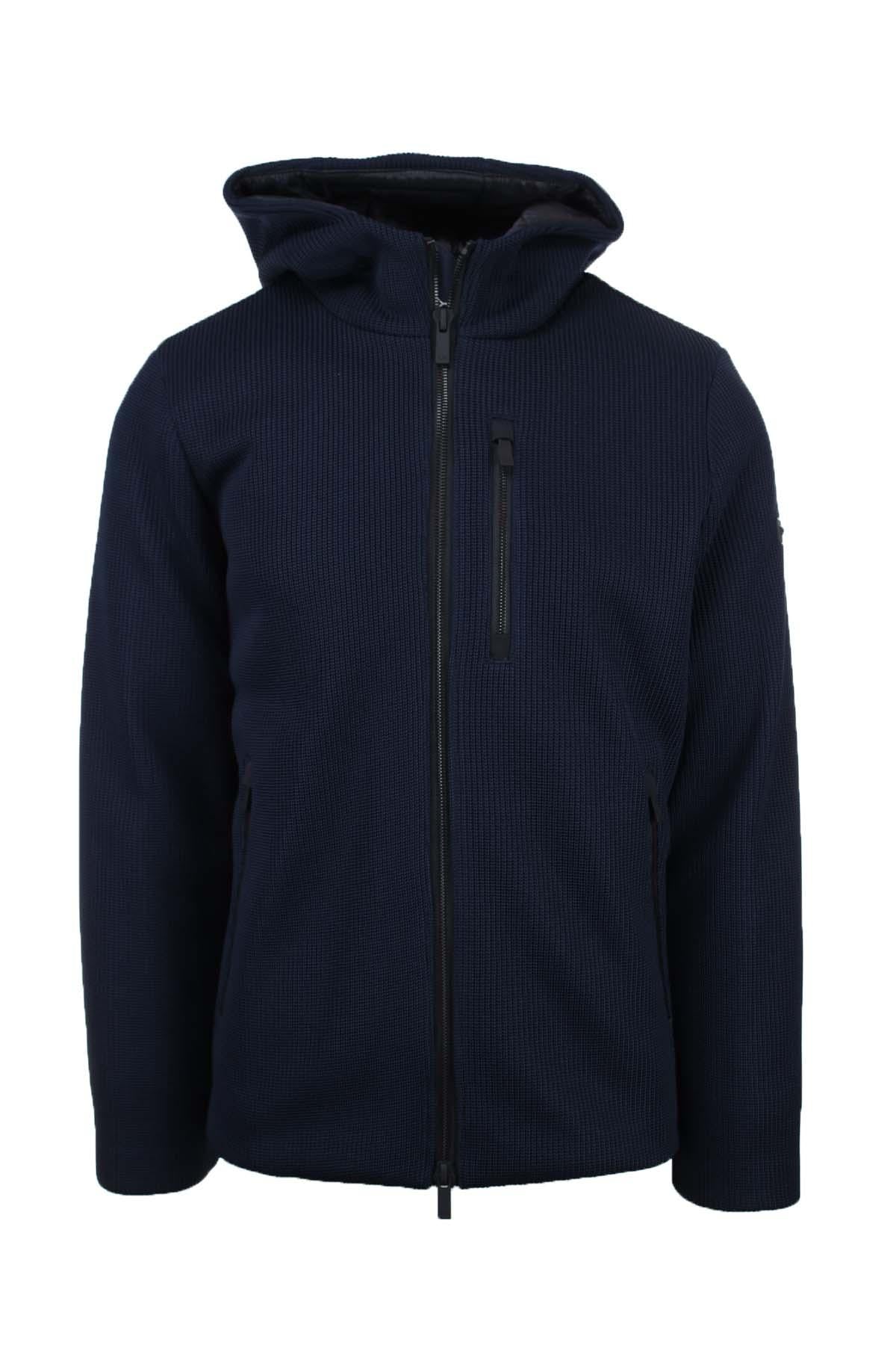 Giubbotto in tricotech con cappuccio 