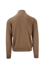 Maglia lupo con bottoni in lana e cachemire 