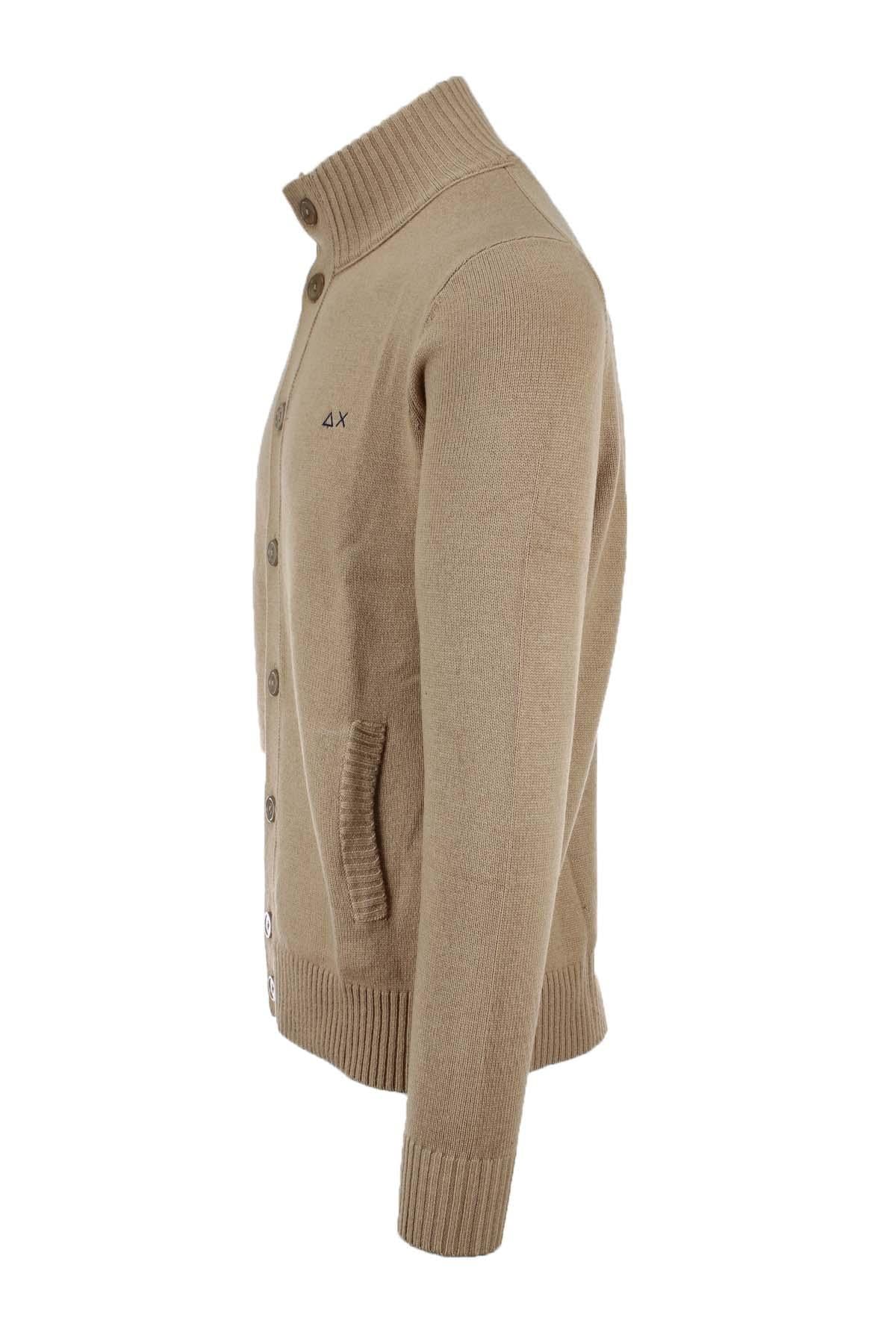 Maglia cardigan collo alto bottoni 