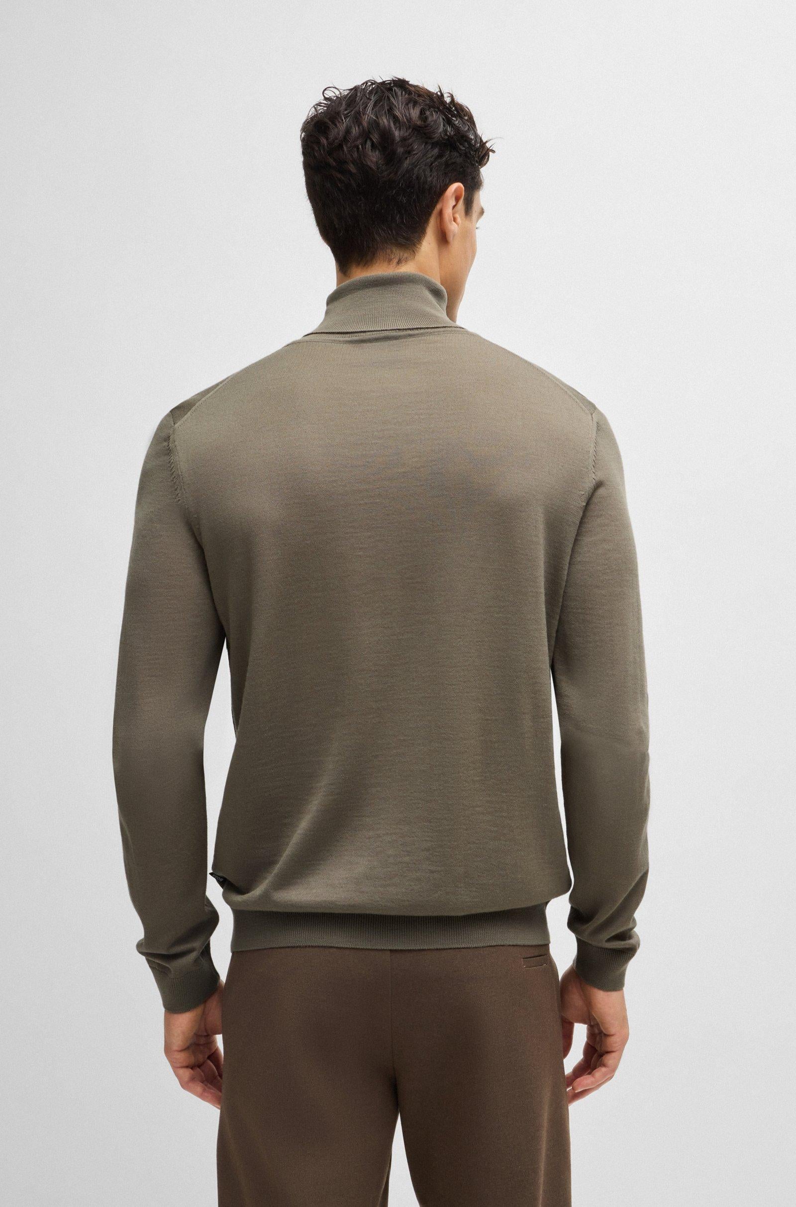 Maglia dolcevita in lana 