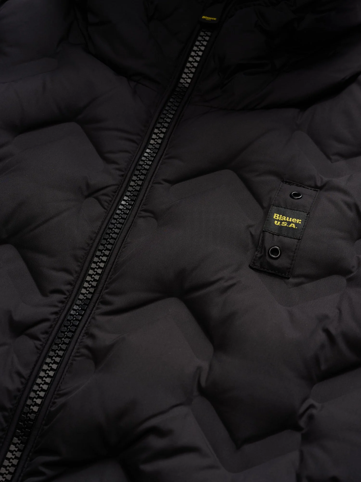 Piumino con impunture asimmetriche PIERY 