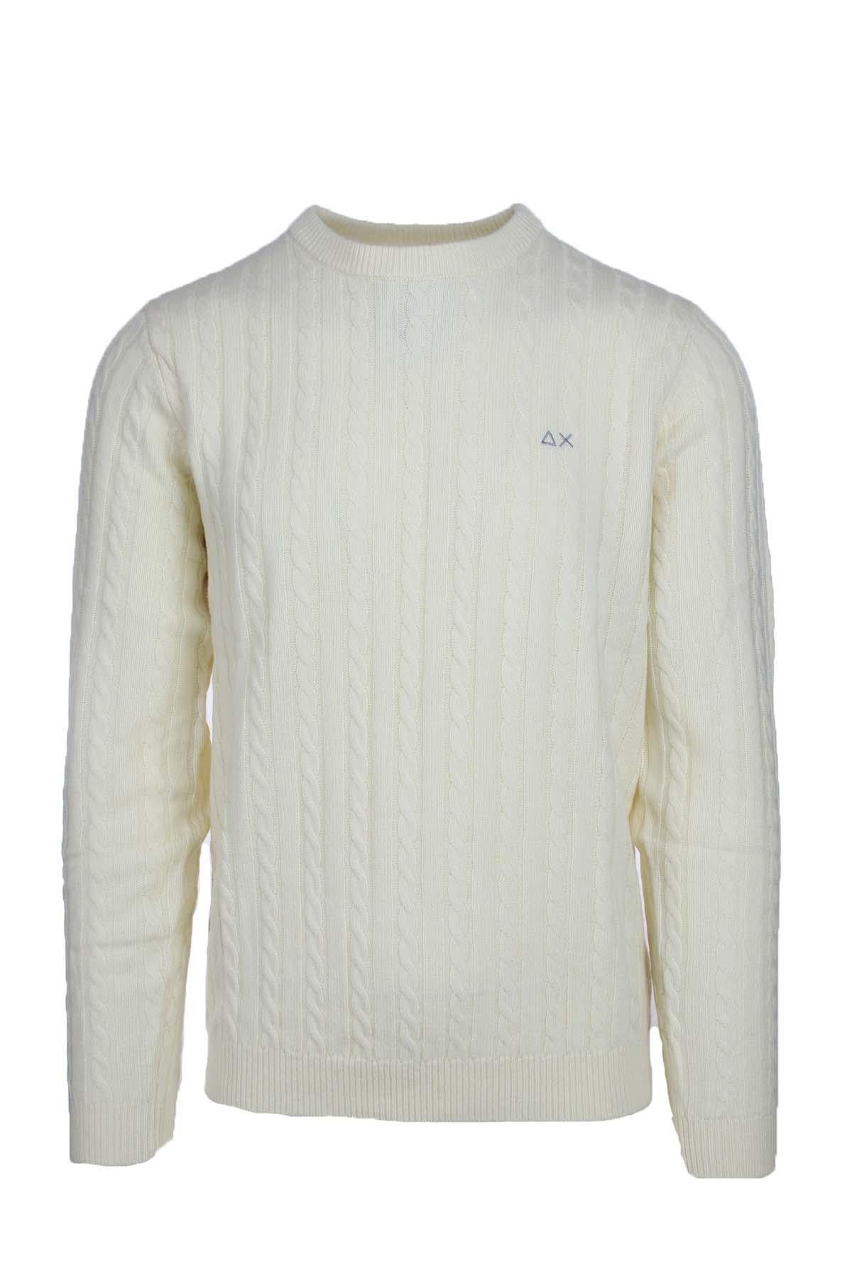 Maglia girocollo in lana a trecce 